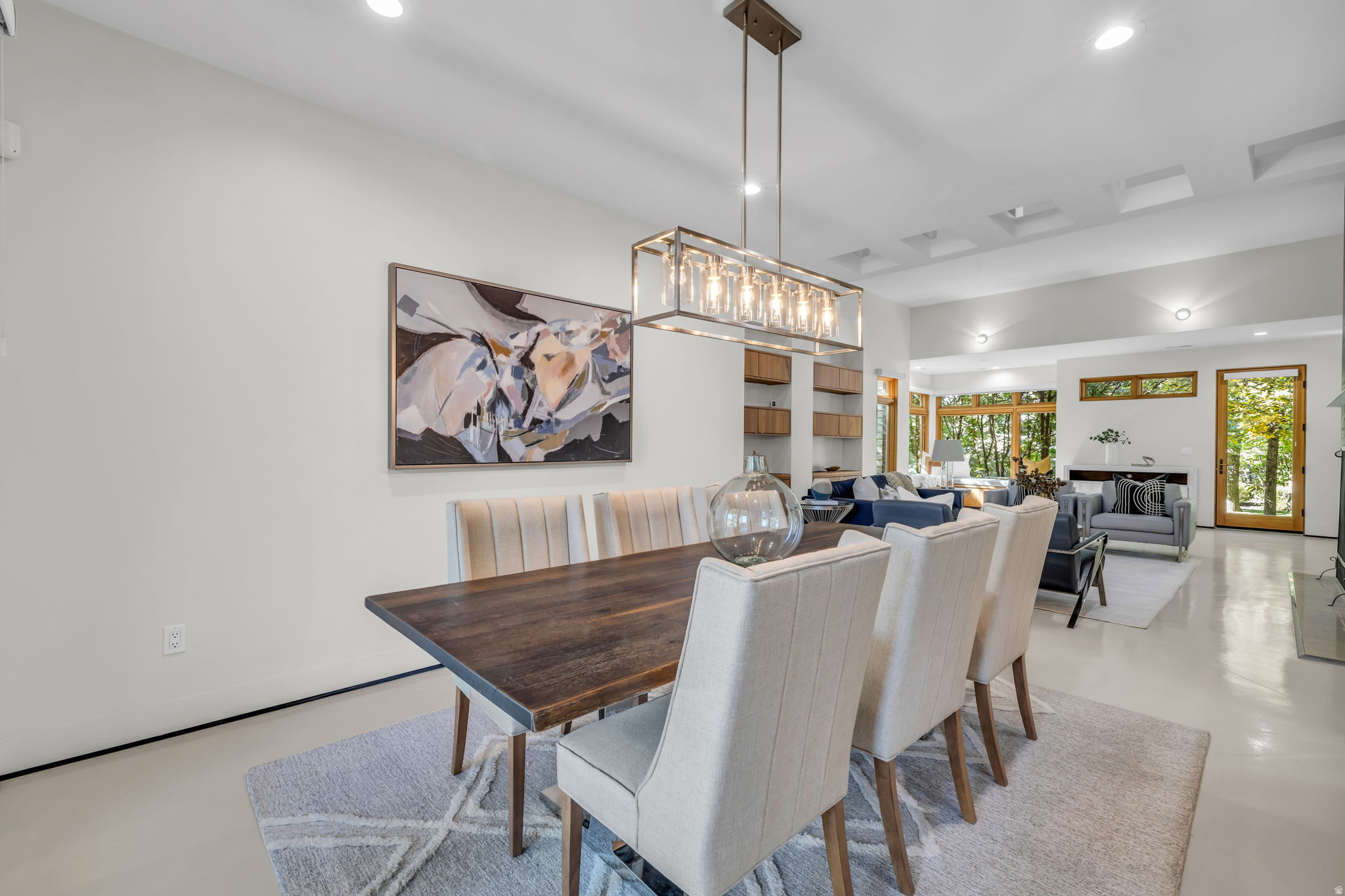 IVY COURT - Residential