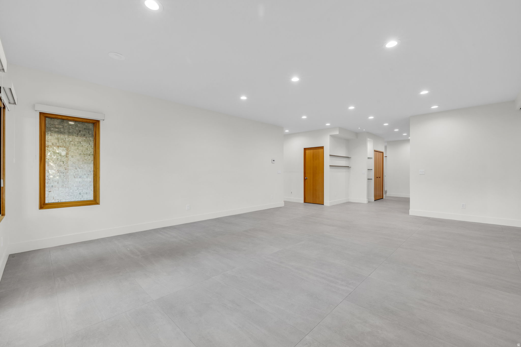 IVY COURT - Residential
