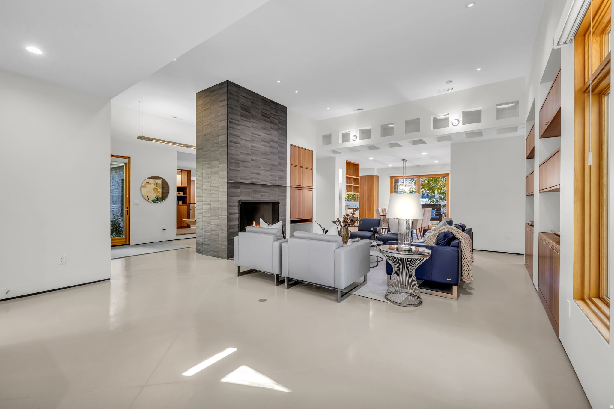 IVY COURT - Residential