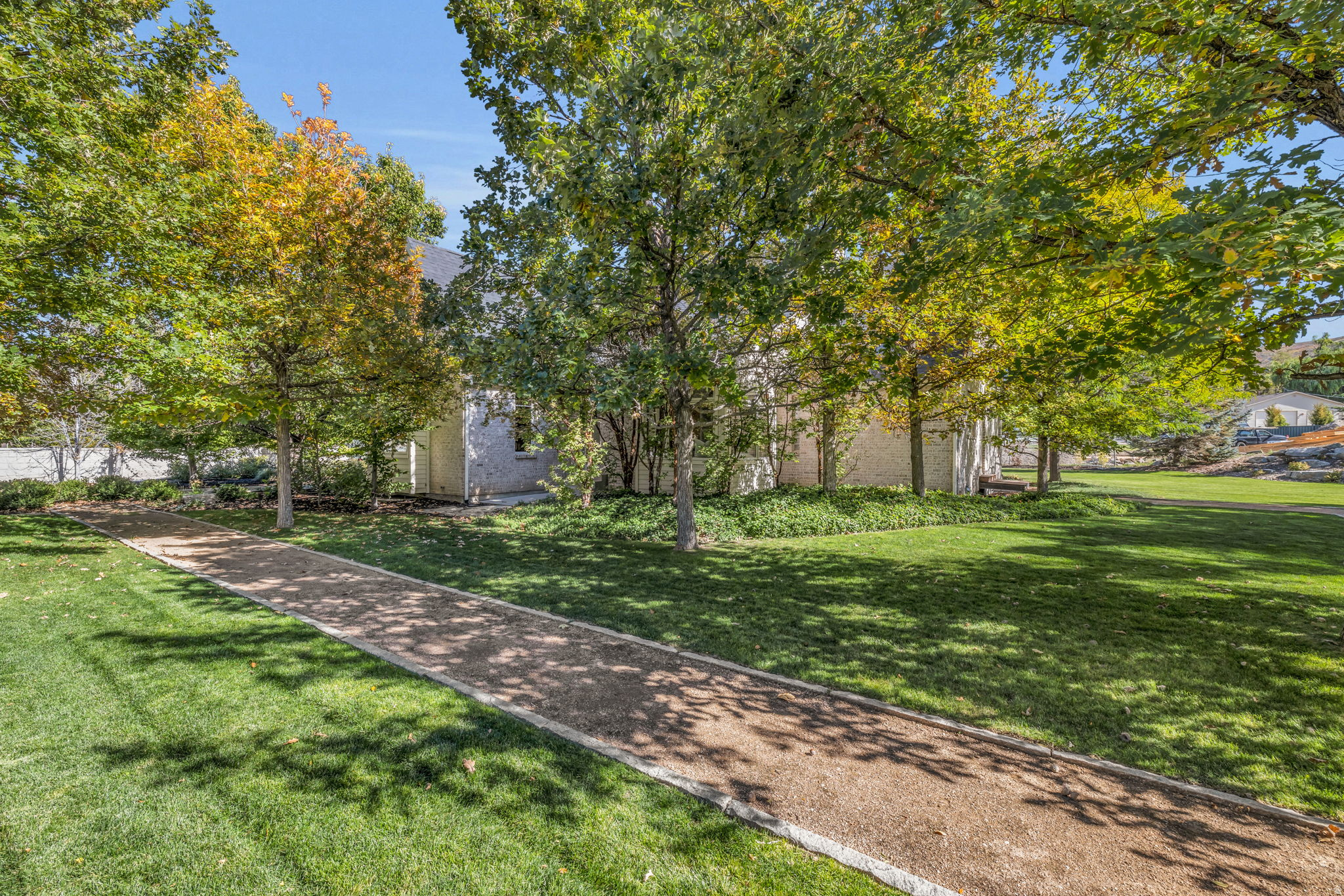 IVY COURT - Residential