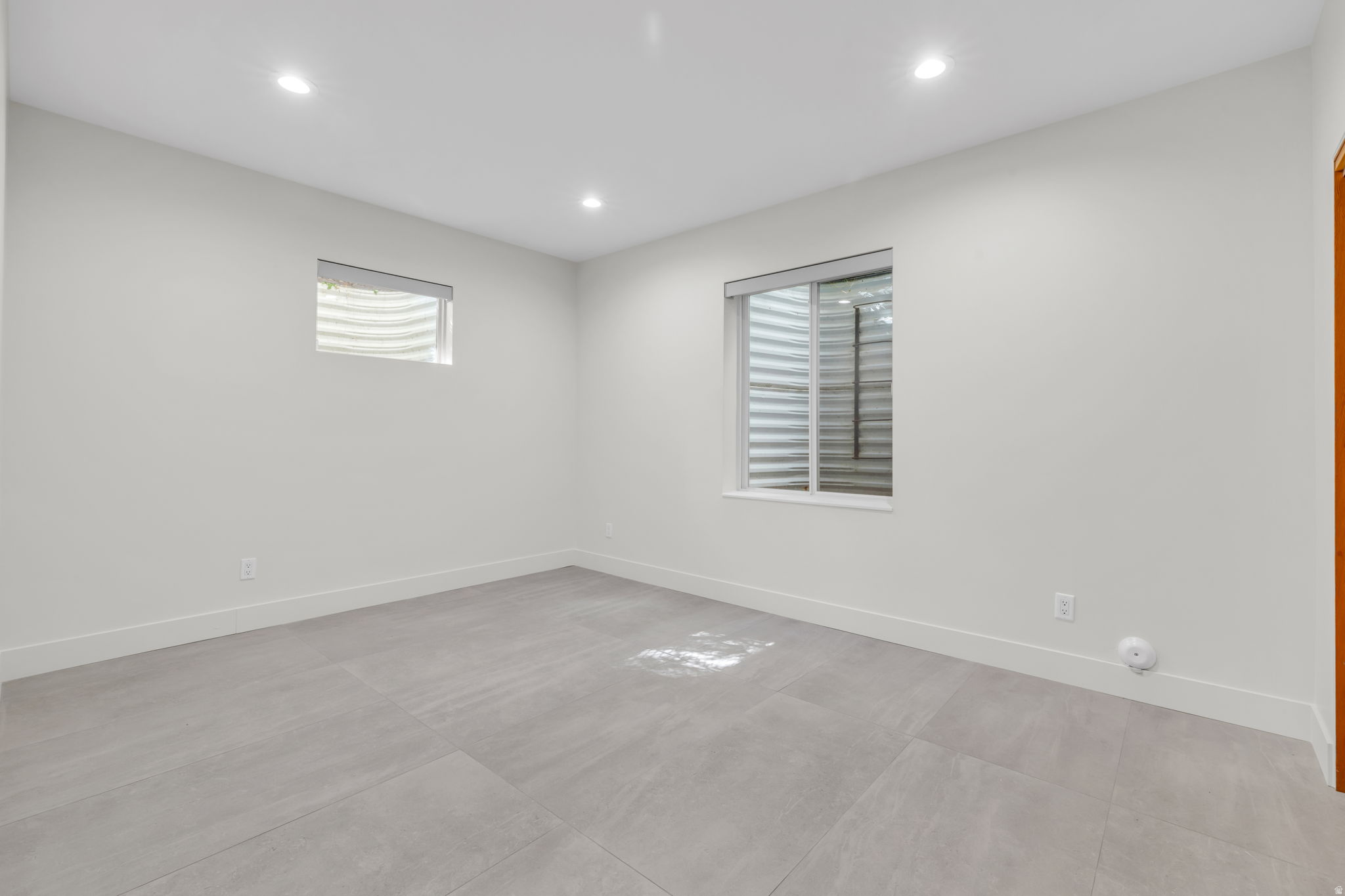 IVY COURT - Residential