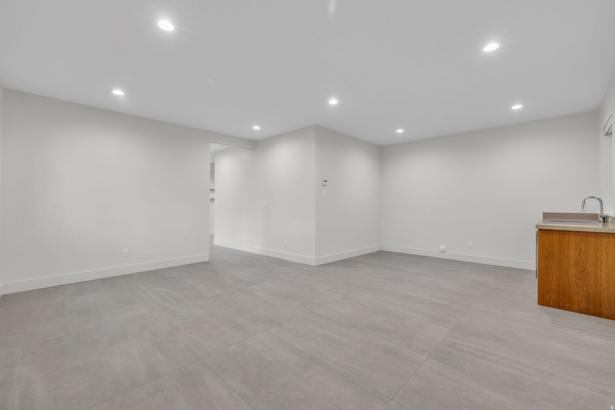 IVY COURT - Residential