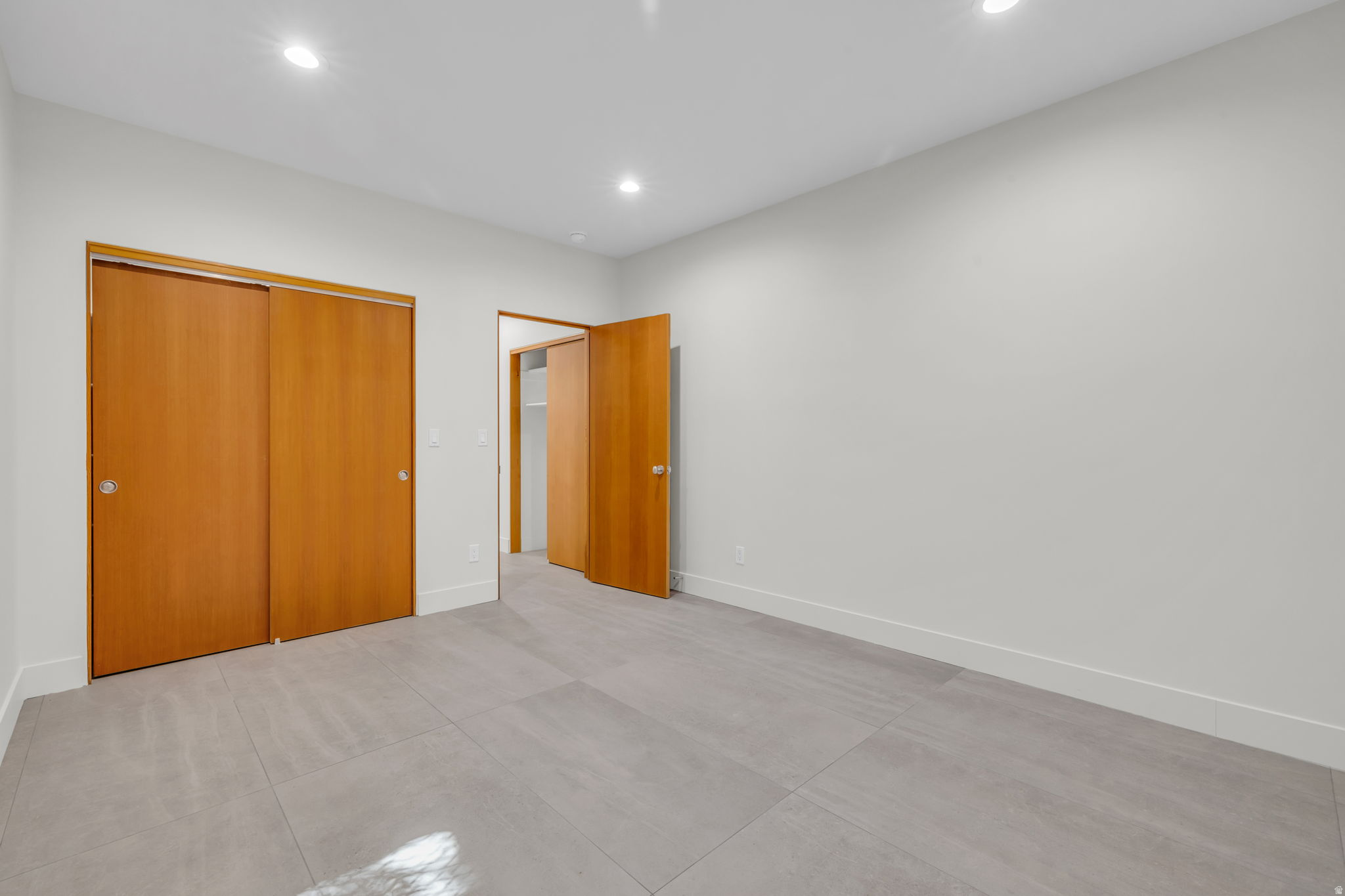 IVY COURT - Residential
