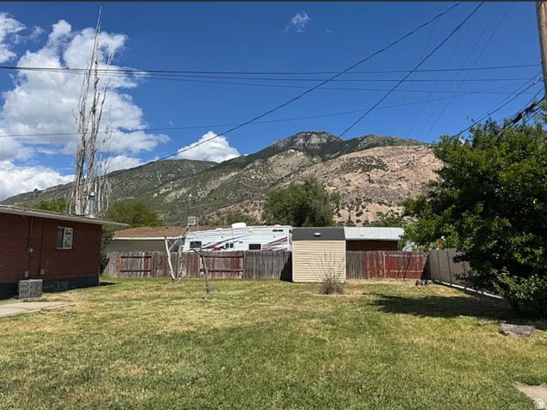 EYRIE MEADOW - Residential