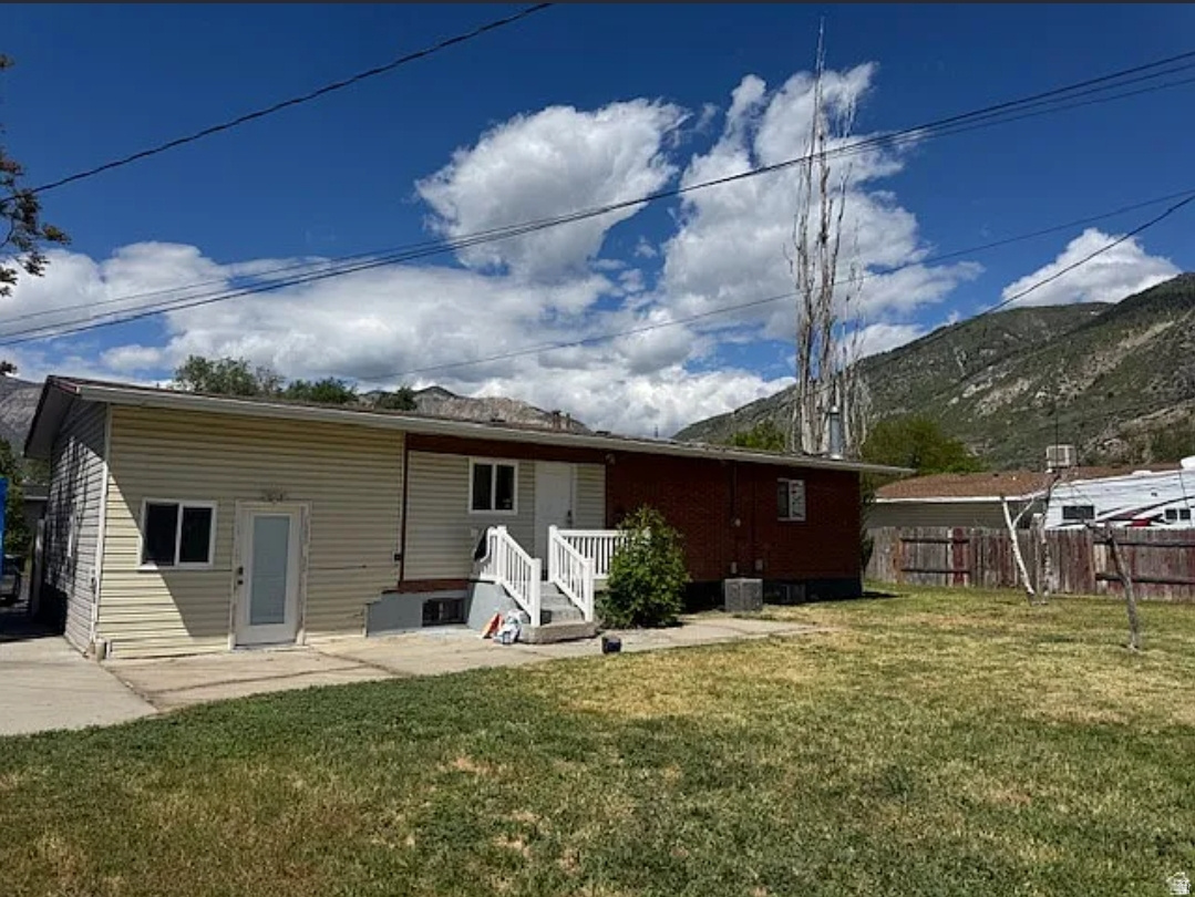 EYRIE MEADOW - Residential