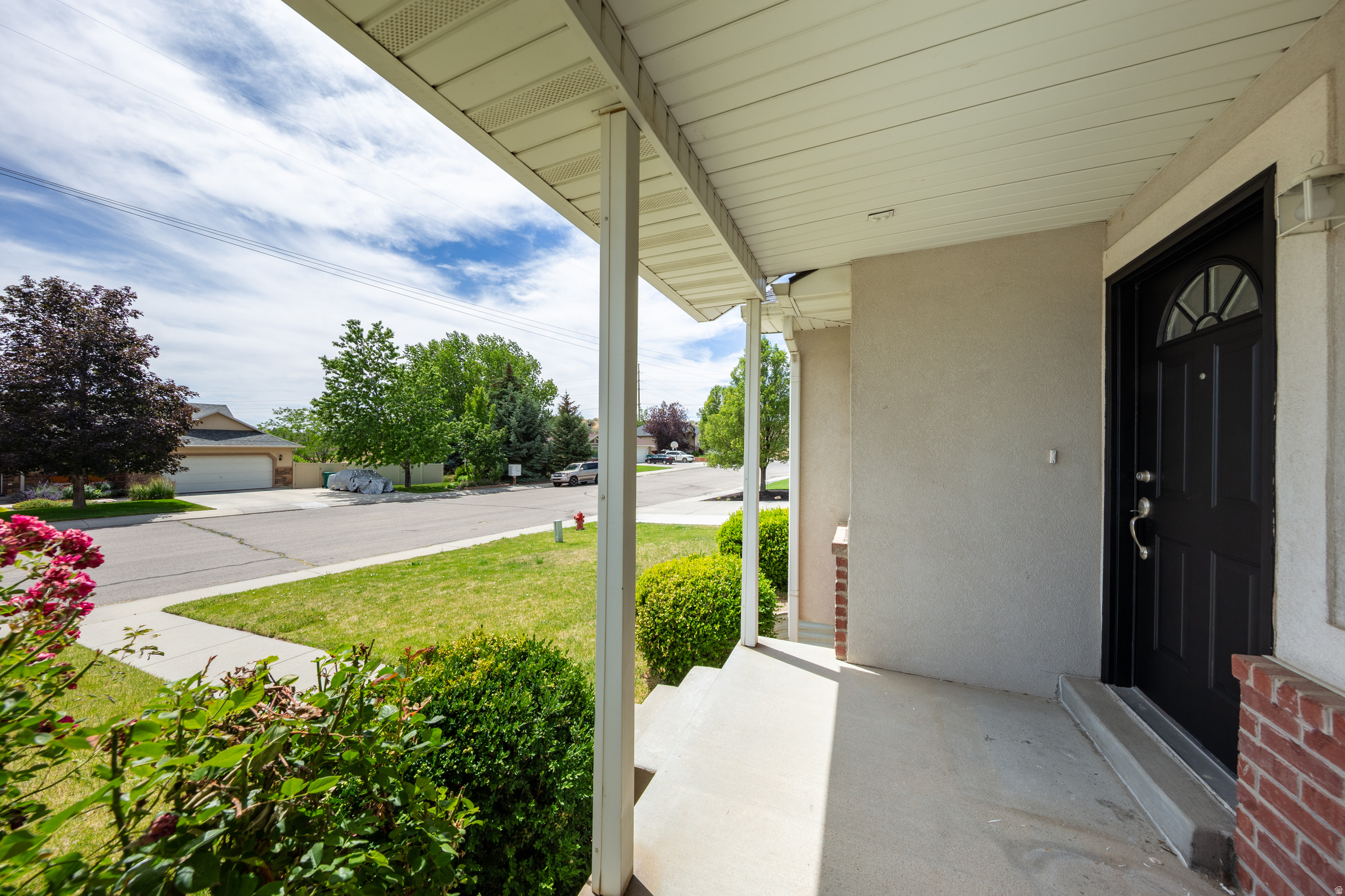 RED OAKS - Residential