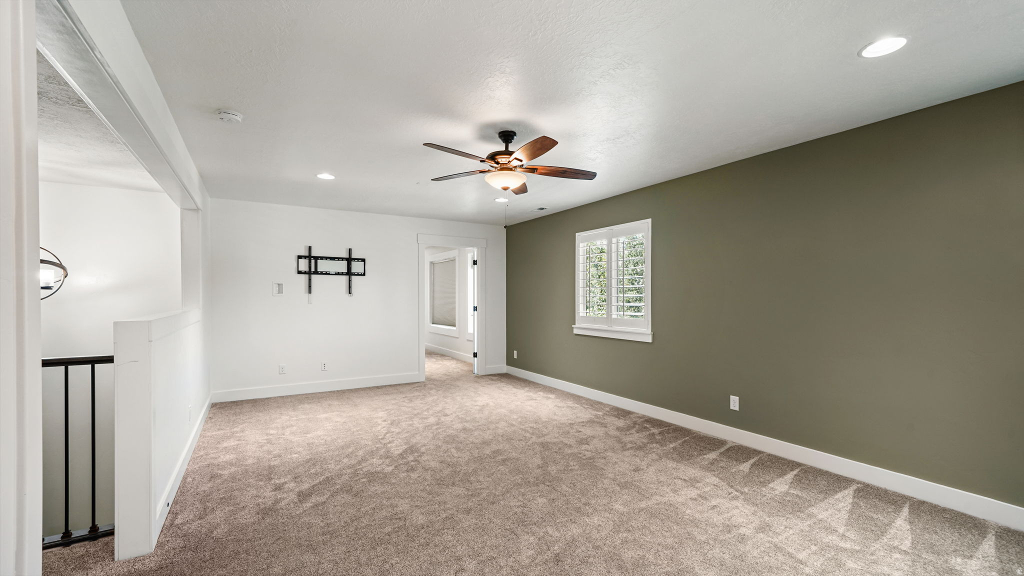 ORCHARD GROVE - Residential