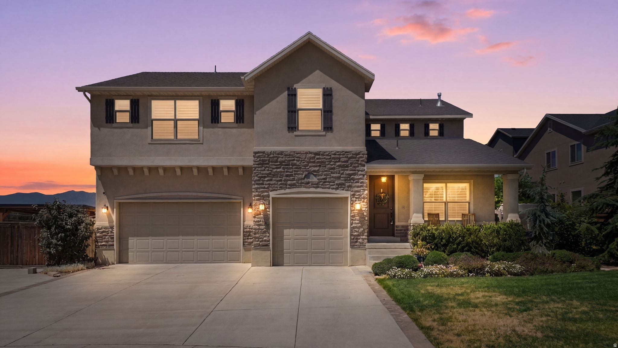ORCHARD GROVE - Residential