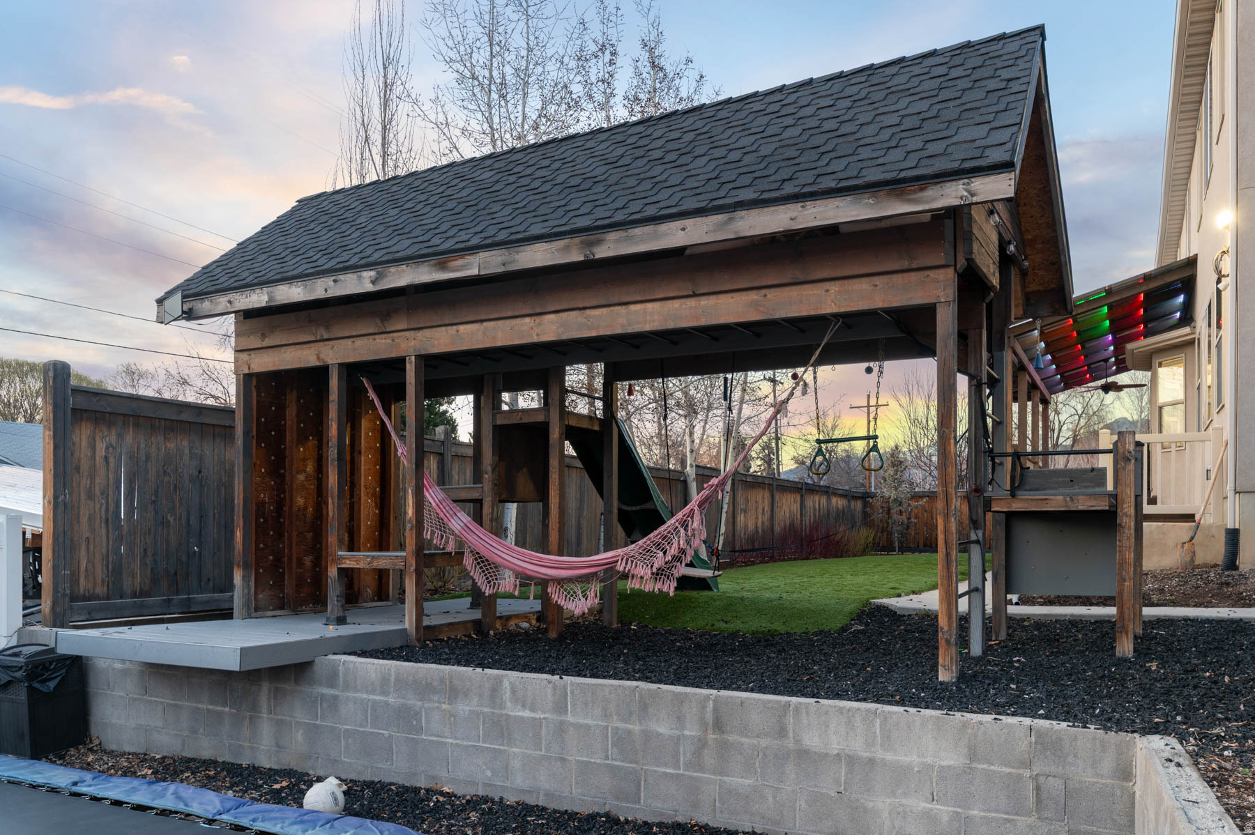 ORCHARD GROVE - Residential