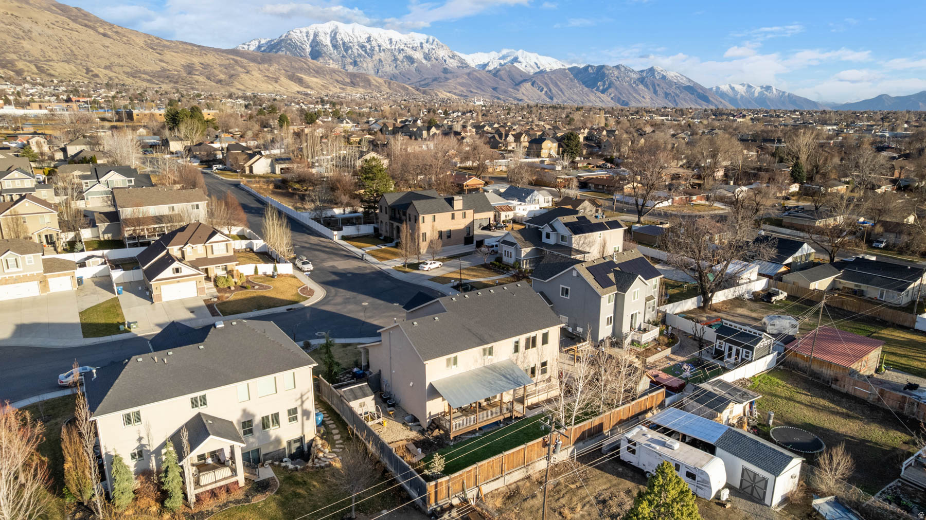 ORCHARD GROVE - Residential