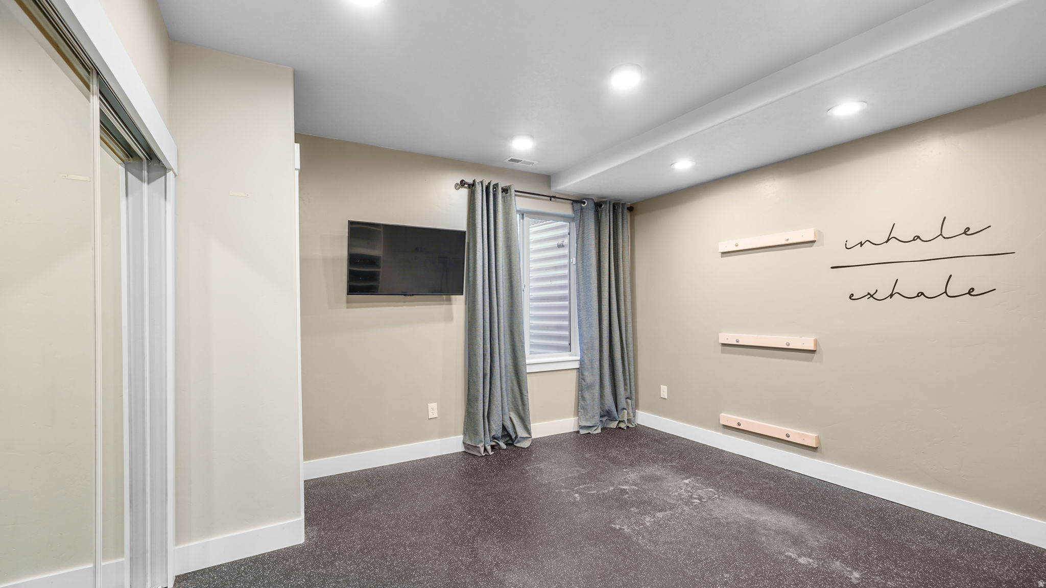 ORCHARD GROVE - Residential