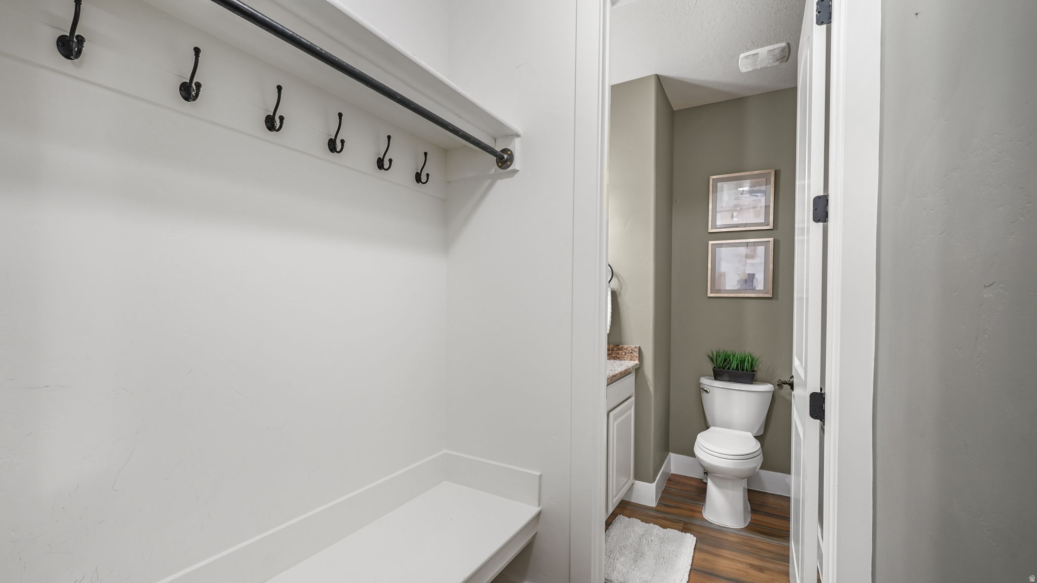ORCHARD GROVE - Residential
