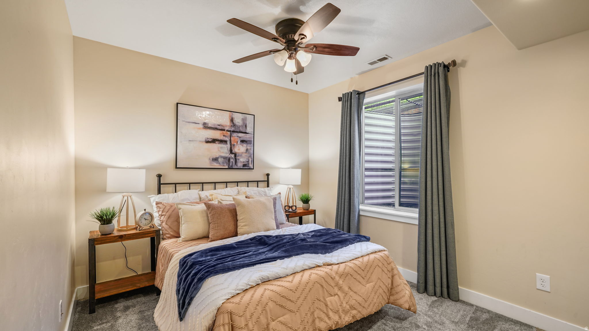 ORCHARD GROVE - Residential