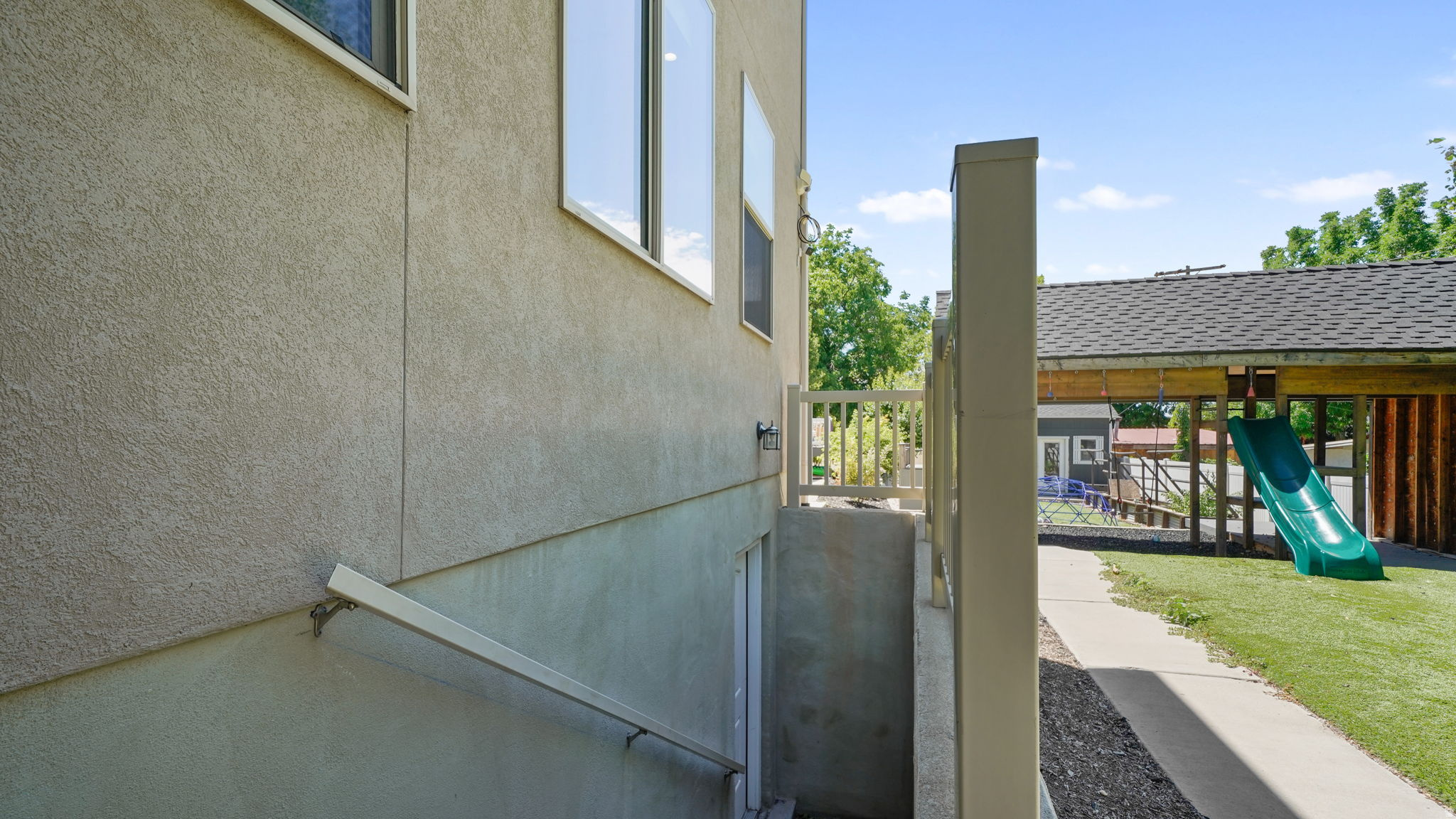 ORCHARD GROVE - Residential