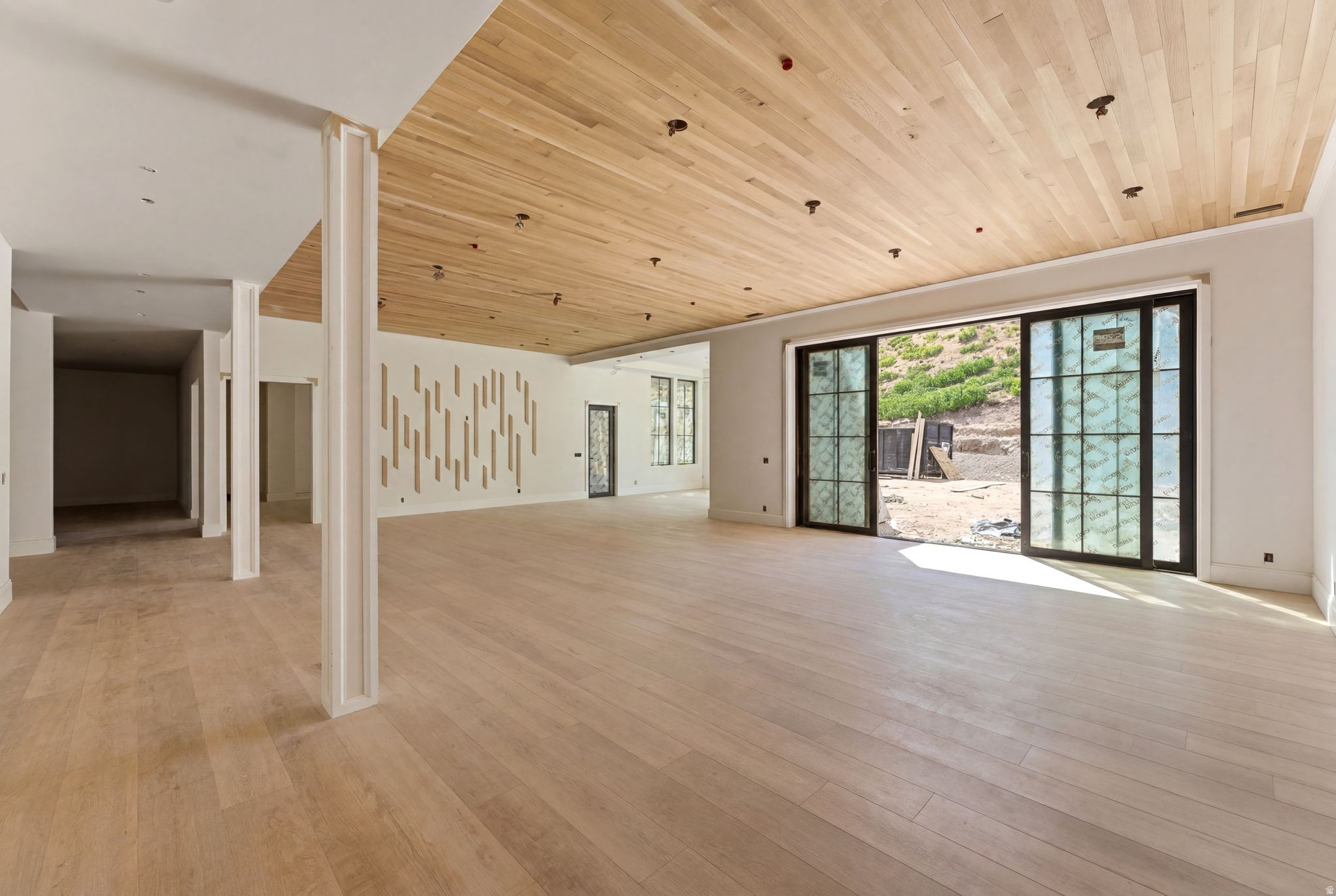 RIDGE - Residential