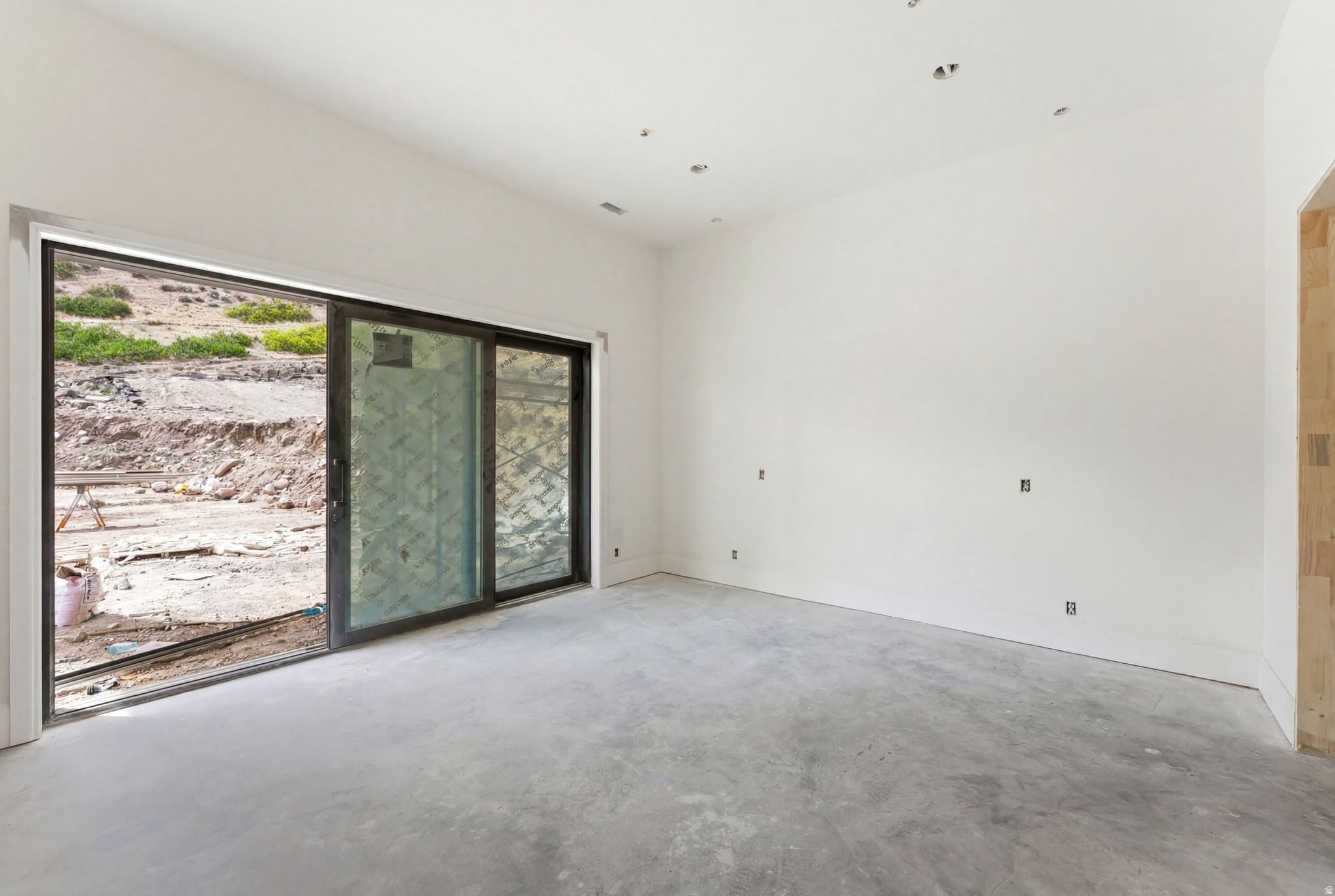 RIDGE - Residential