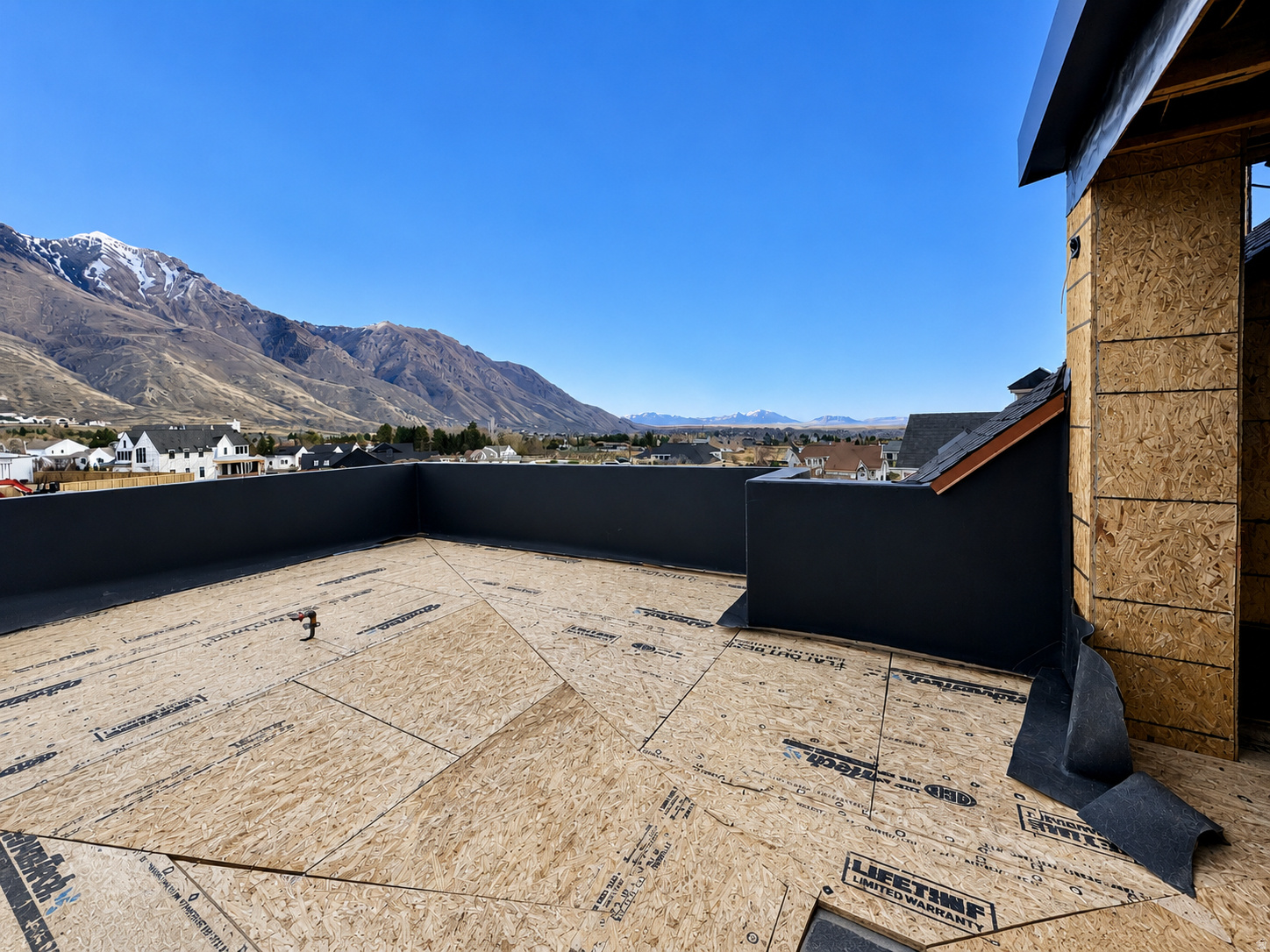 RIDGE - Residential