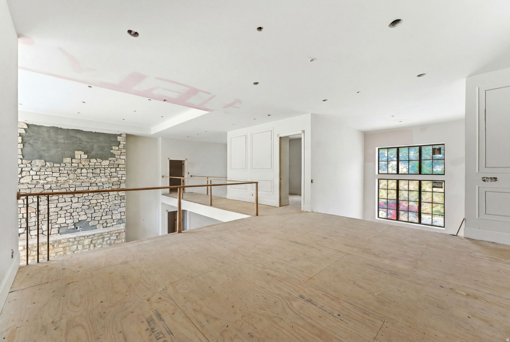 RIDGE - Residential