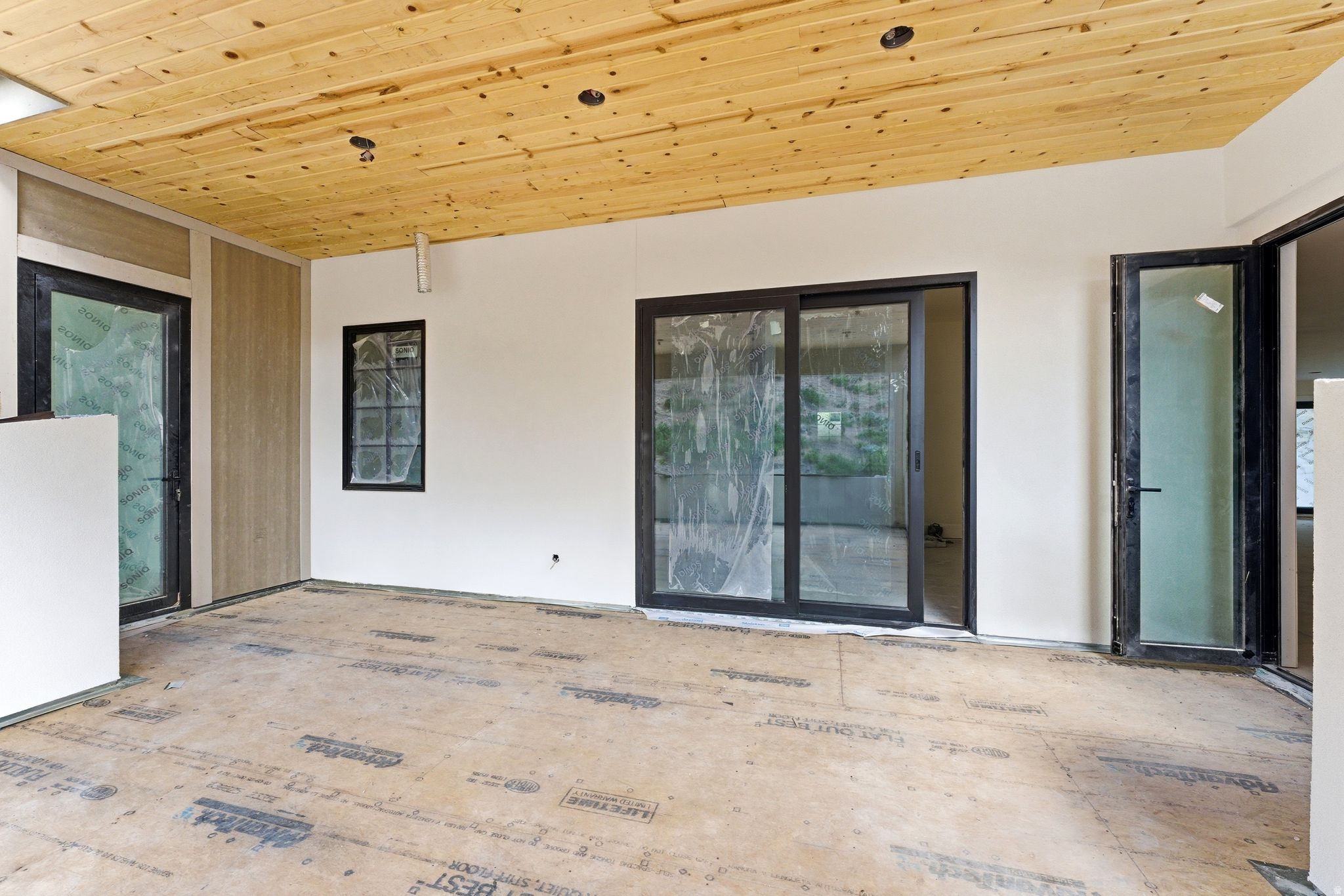 RIDGE - Residential