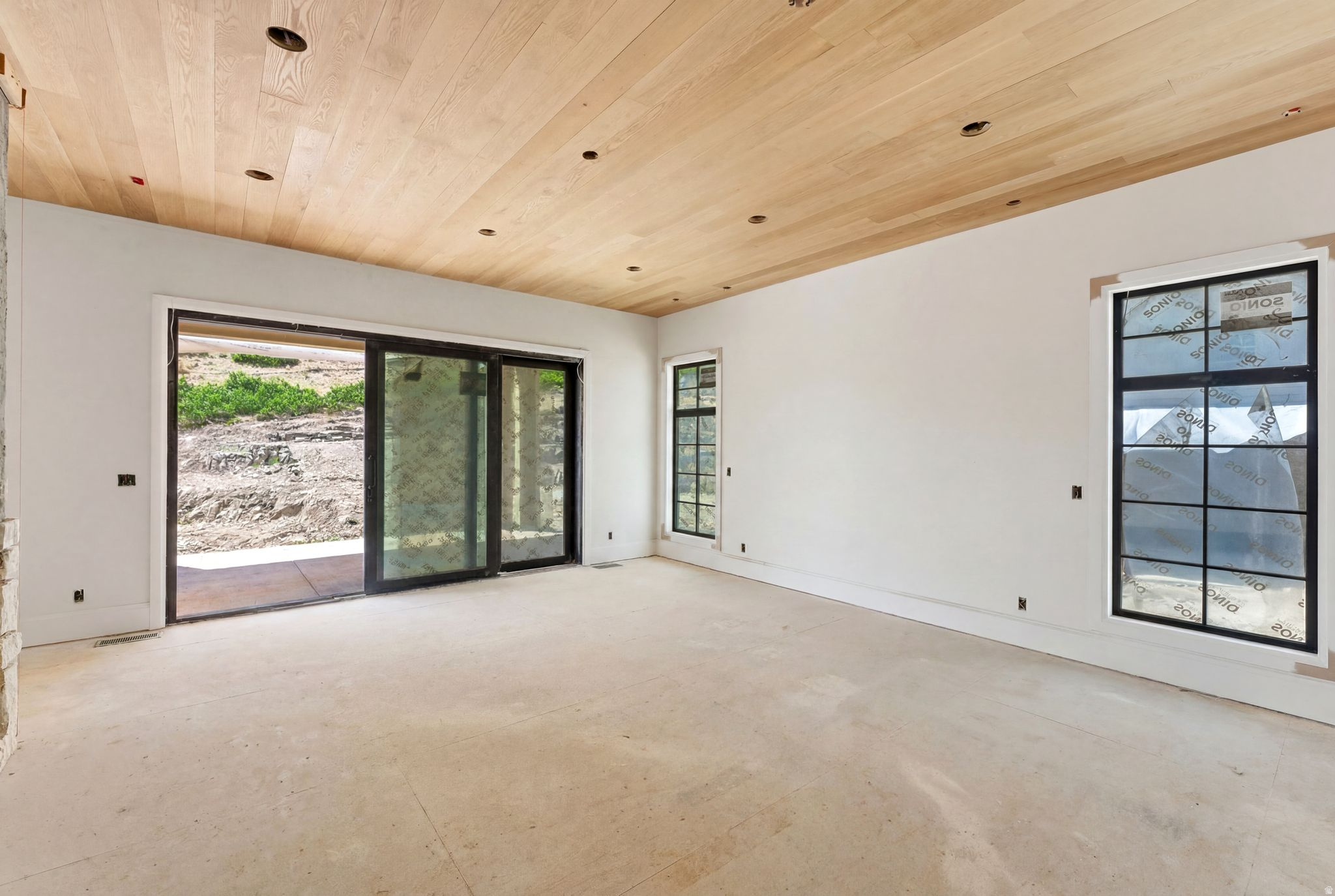 RIDGE - Residential