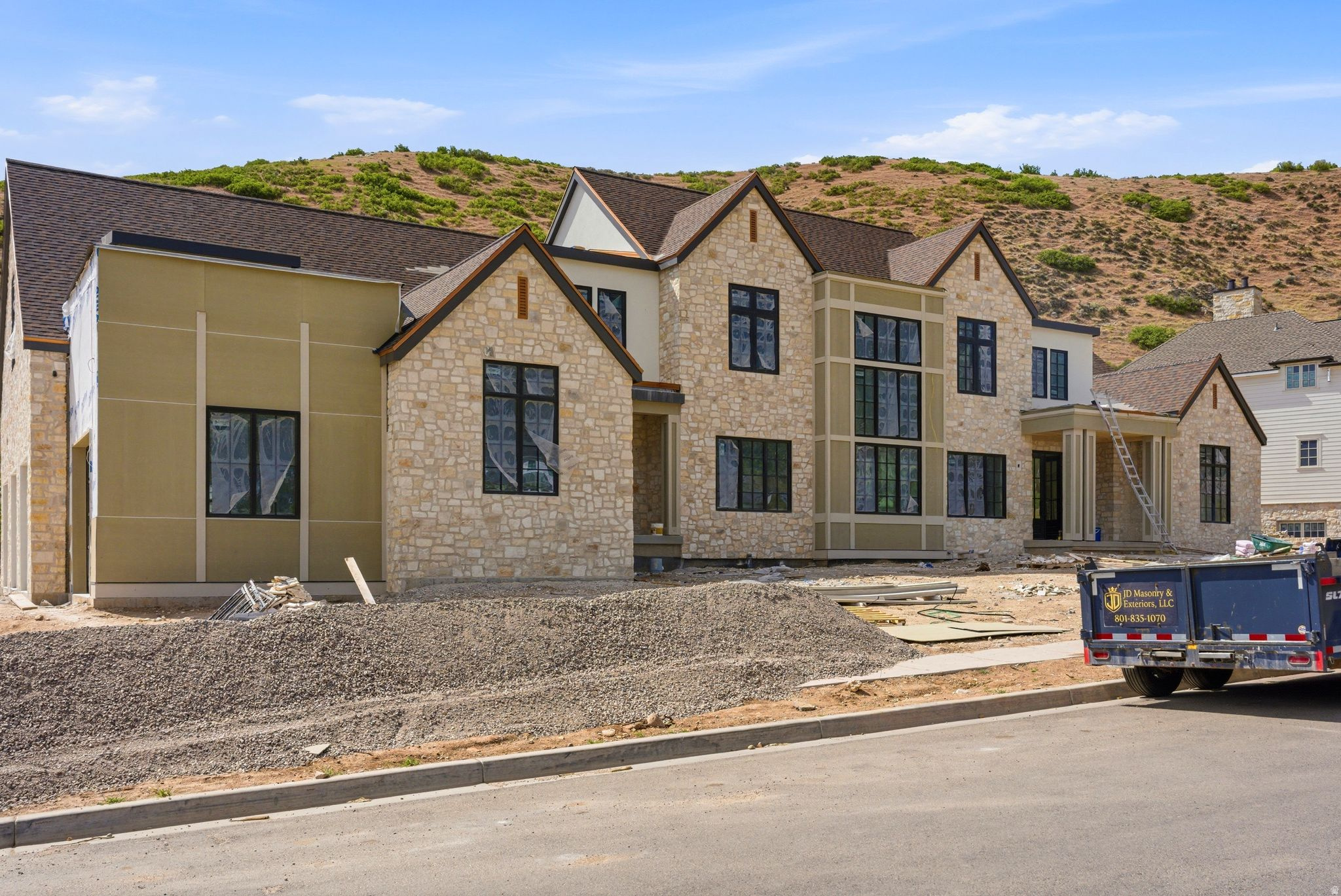 RIDGE - Residential