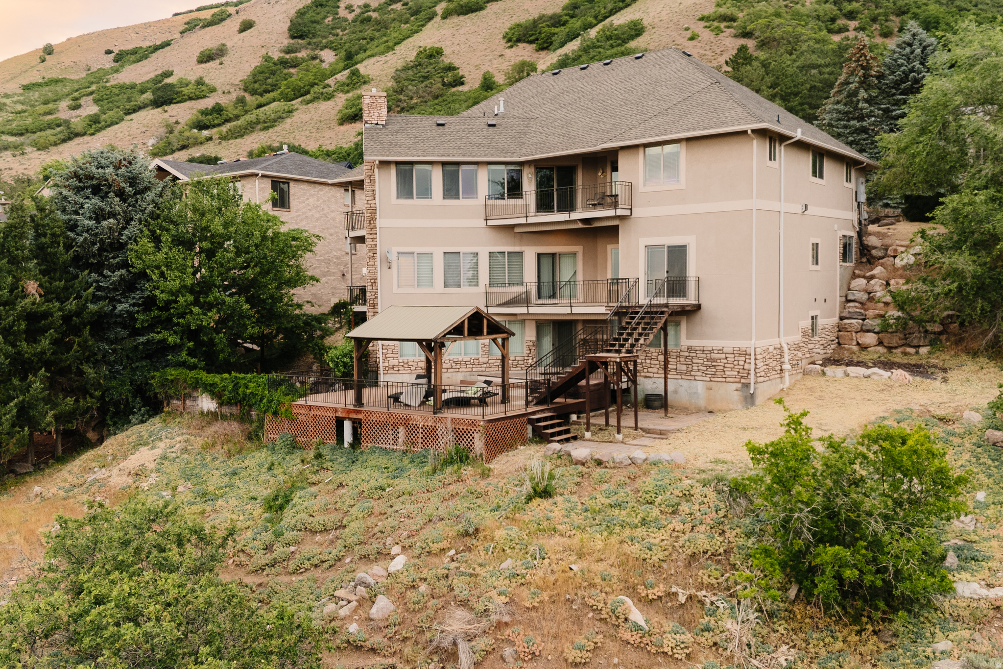 BEUS HILLS - Residential