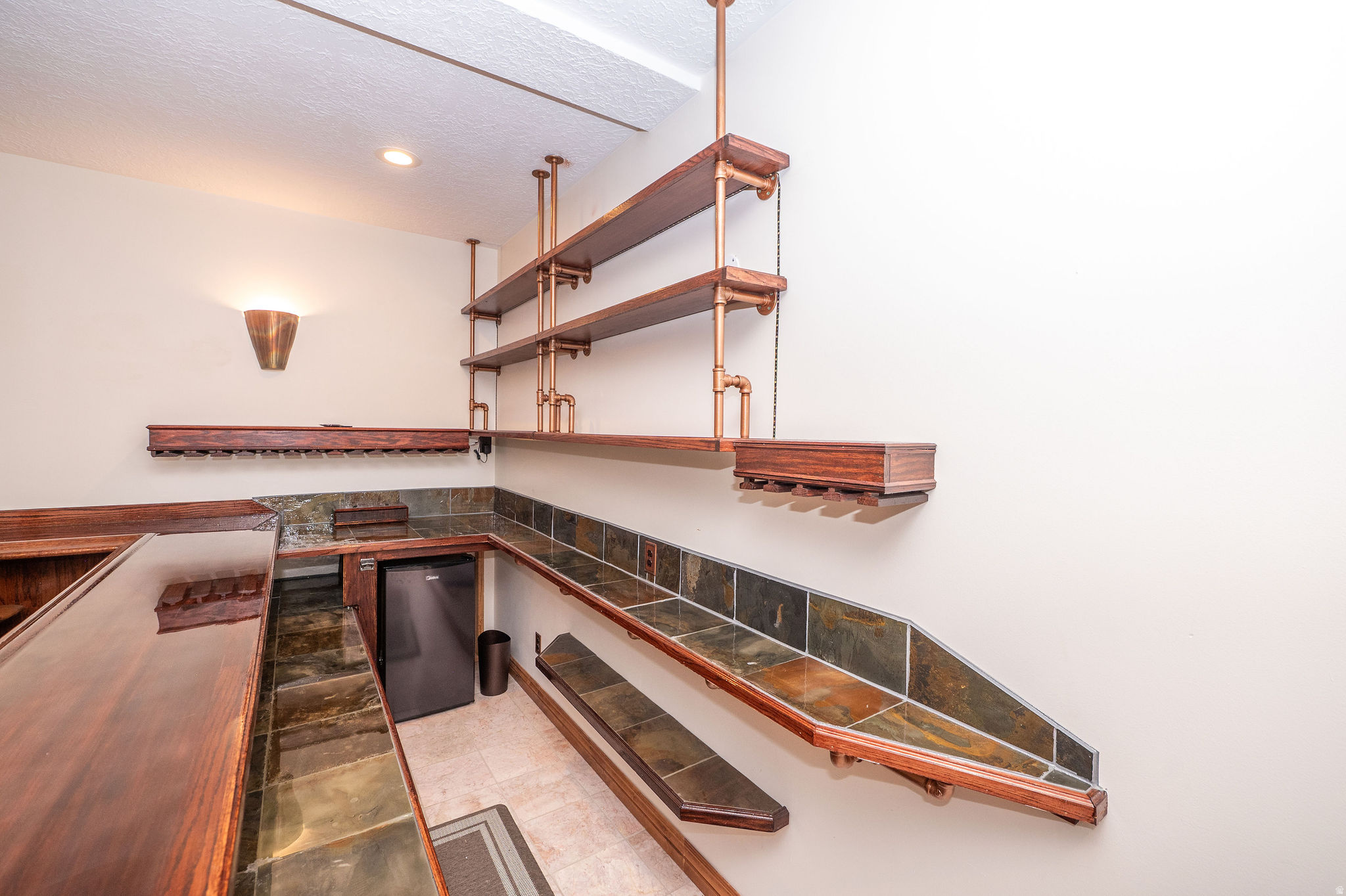 BEUS HILLS - Residential