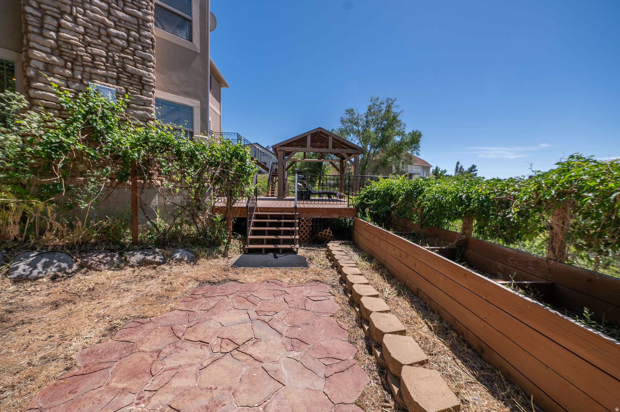 BEUS HILLS - Residential