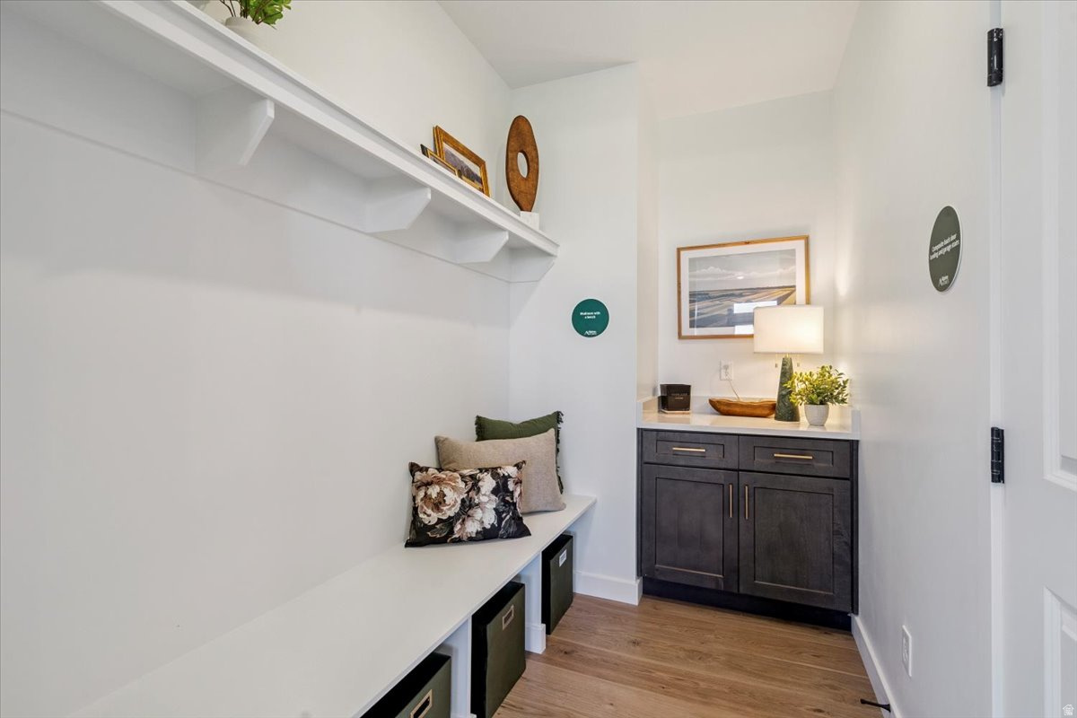 NORTH LAKE MEADOWS - Residential