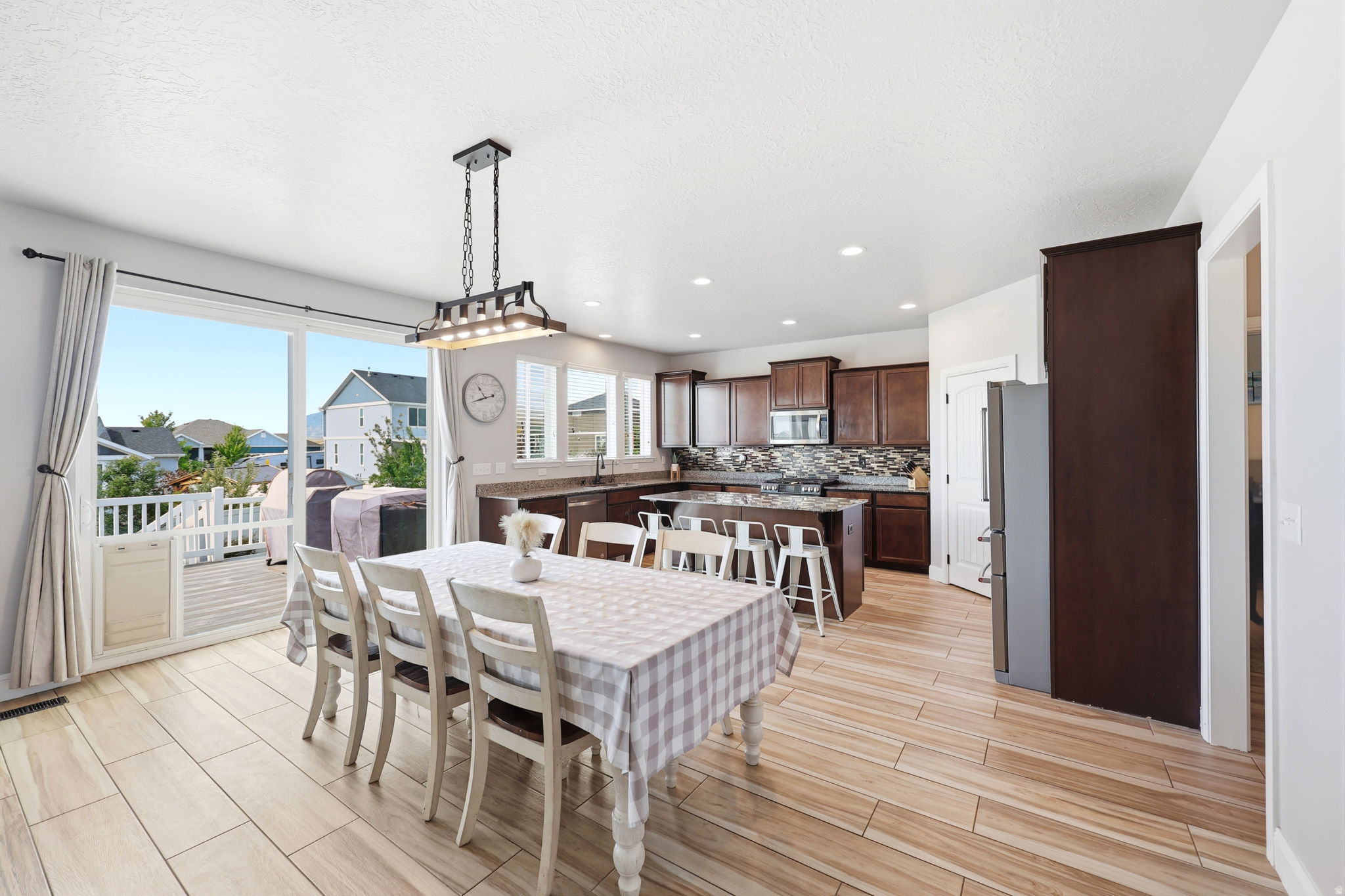 MAPLE HILLS - Residential
