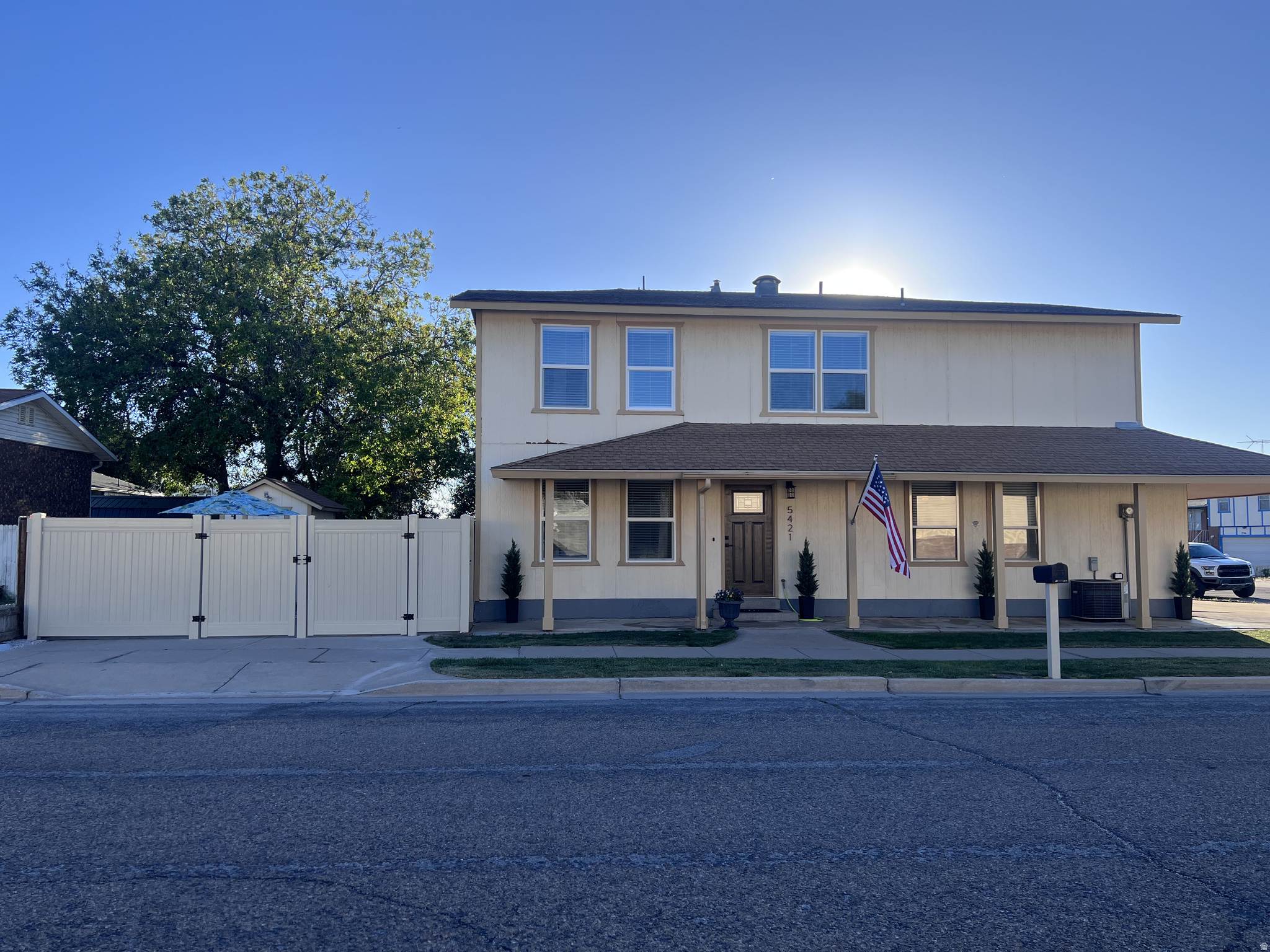 GREAT THINGS COME IN SMALL PACKAGES!!!! PRICE, $399,900.00, RV PARKING, OVERSIZED TWO-CAR GARAGE WITH EPOXY FLOORING! If you're looking for a STARTER twin home that has been updated, THIS ONE IS IT!! Location, location, location! Easy access North or South bound to I-15, Eateries, and other venues! Approximately 1,600 SF. New carpet, LVP, paint, freestanding stove, microwave, fridge. Granite counter tops, bathroom vanities, lighting, NEW WINDOWS, front door with beveled glass. There is a Family Room/Den or office upstairs with custom finish, decorative wainscoting also in the hallway. One wall is library style built in unit with shelves and drawers. The 2-car oversized garage has fresh paint and epoxy flooring.  RV parking (19'10" x 30') with vinyl, removable double gate for easy access, this area could be used for a patio or RV's. This home features 3 bedrooms, Master Bedroom is 14'x15'7",  2.5 baths, kitchen with new appliances, (except DW), including fridge.