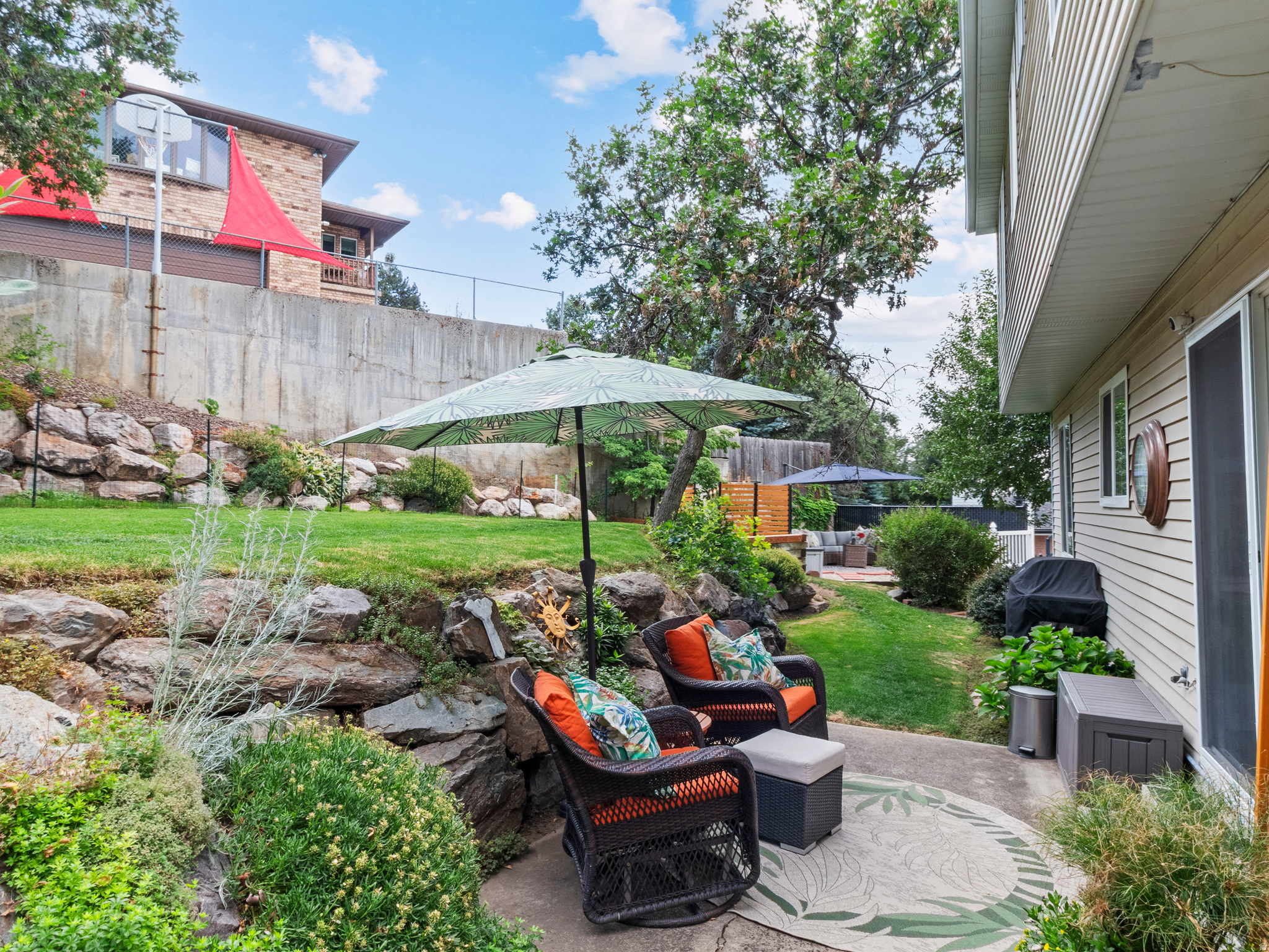 MOSS HILL SUB 2 - Residential