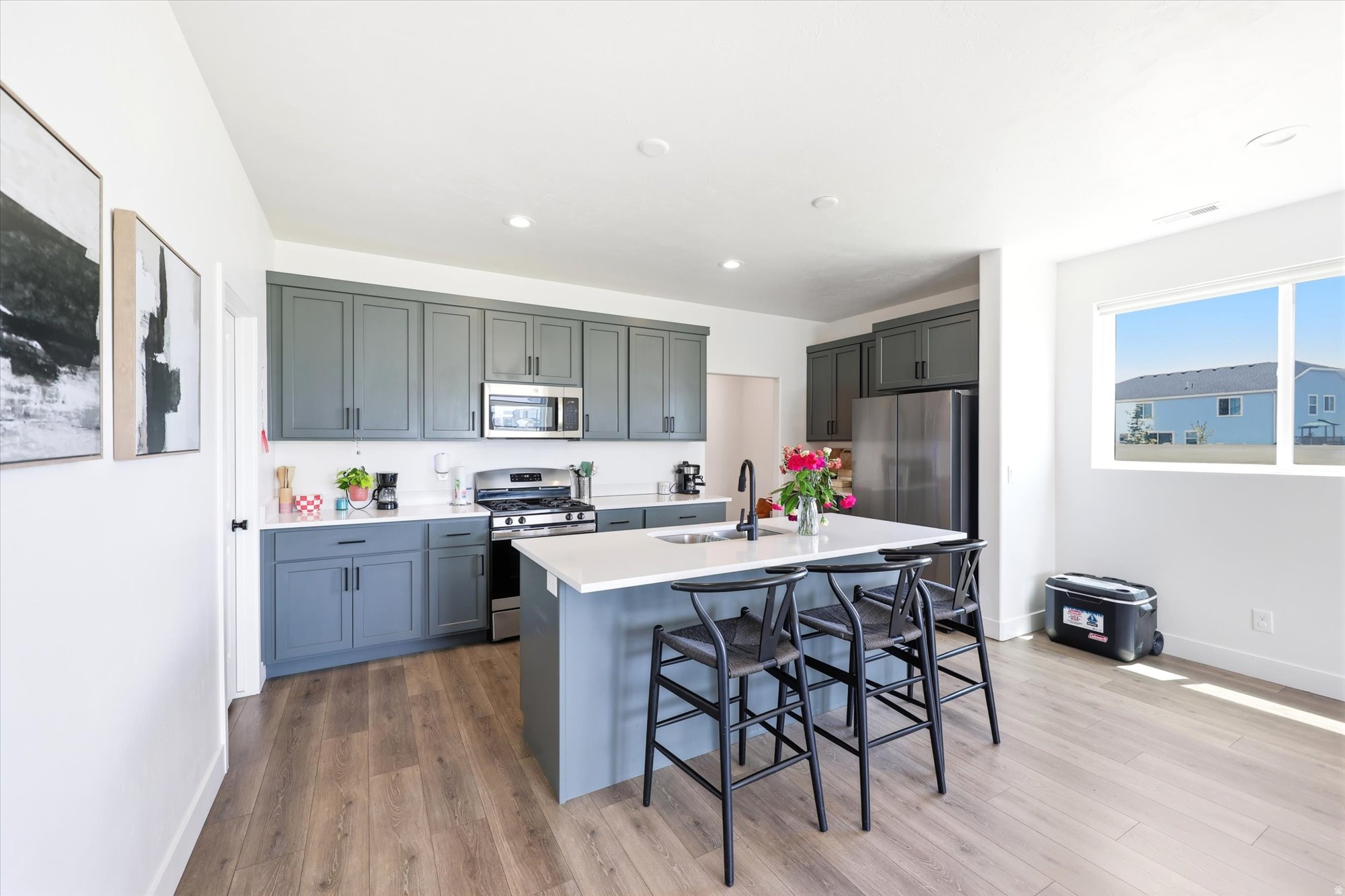 LAKE SHORE LANDING - Residential