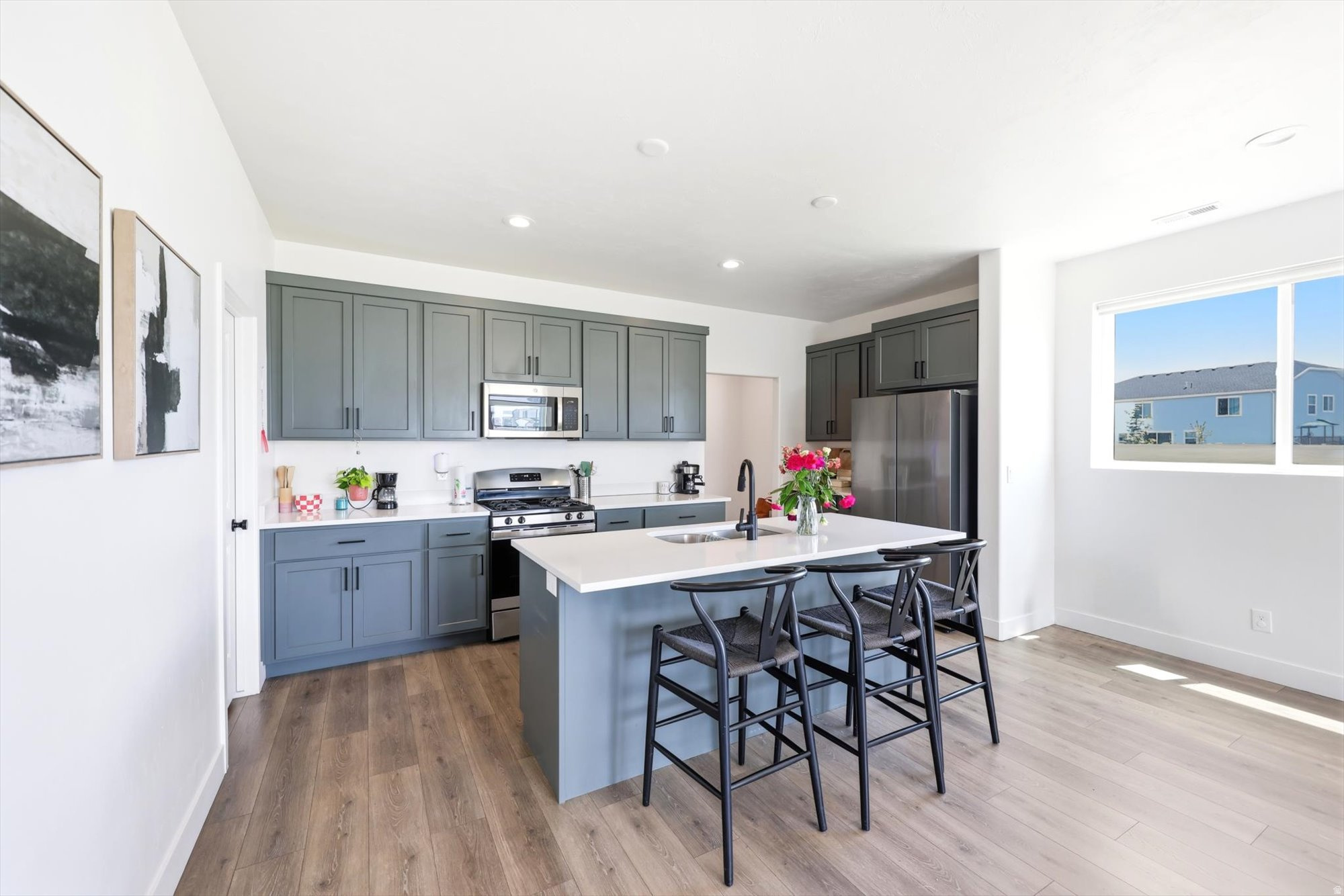 LAKE SHORE LANDING - Residential