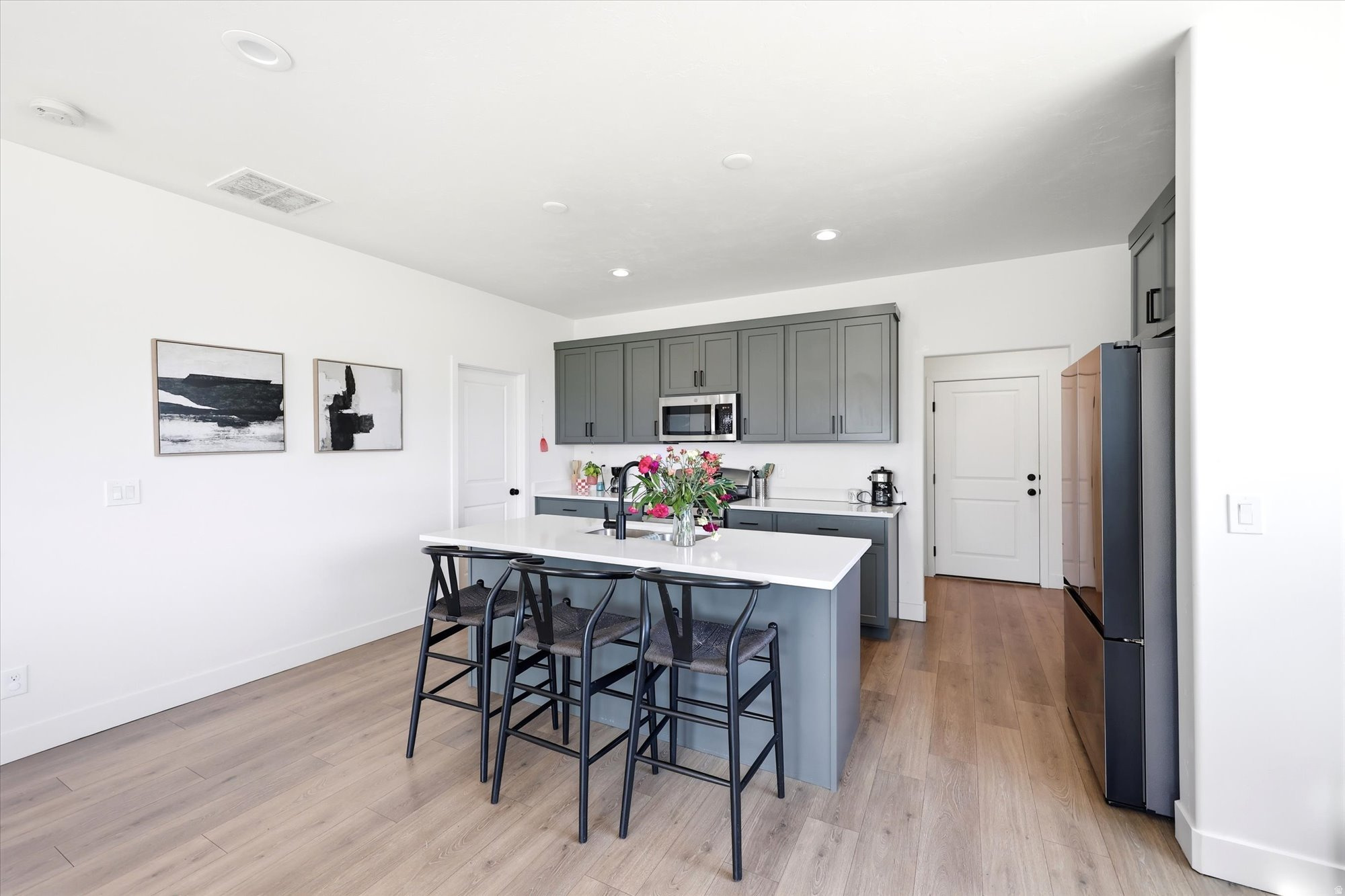 LAKE SHORE LANDING - Residential
