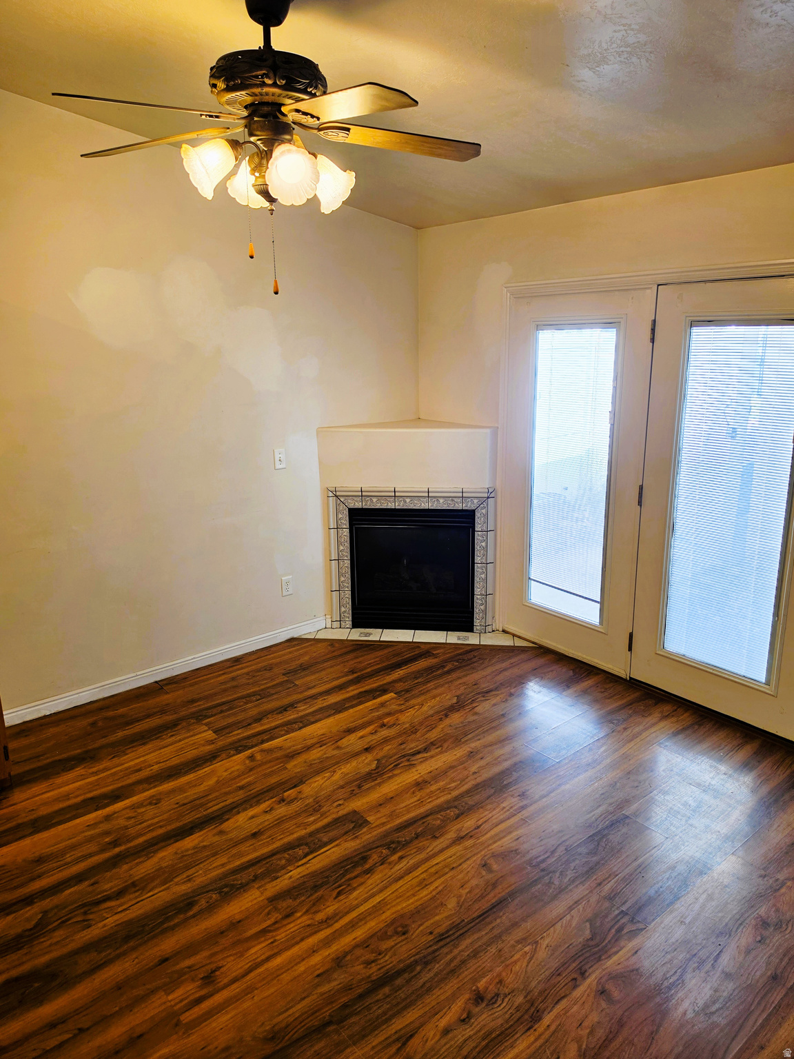 TUSCANY TOWNHOMES PHASE 3 CONDOMINIUMS - Residential