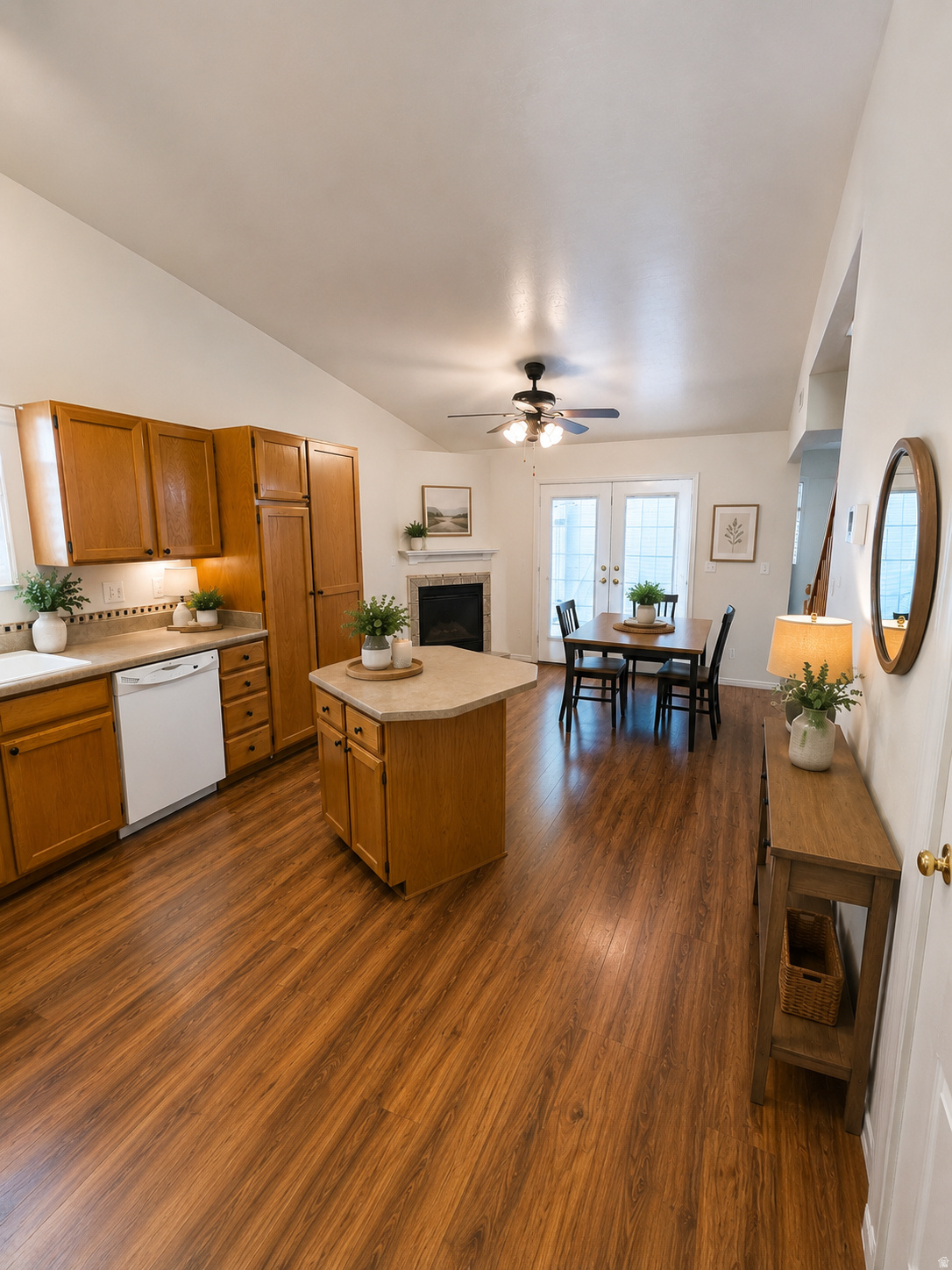 TUSCANY TOWNHOMES PHASE 3 CONDOMINIUMS - Residential