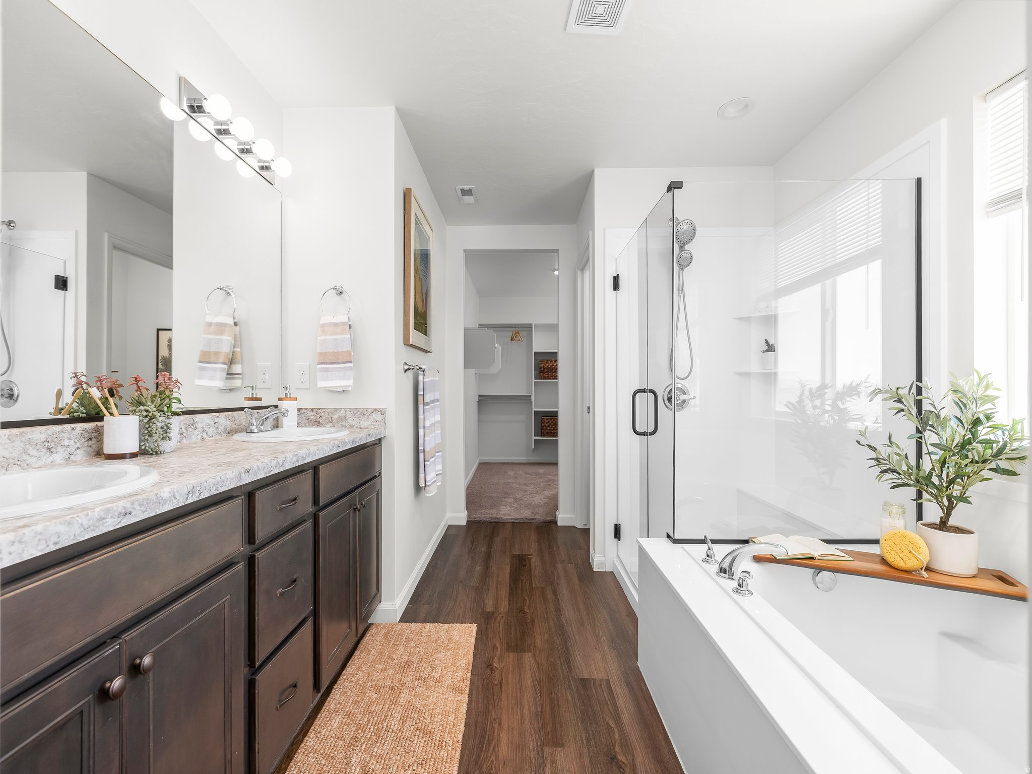 SALEM PARK - Residential