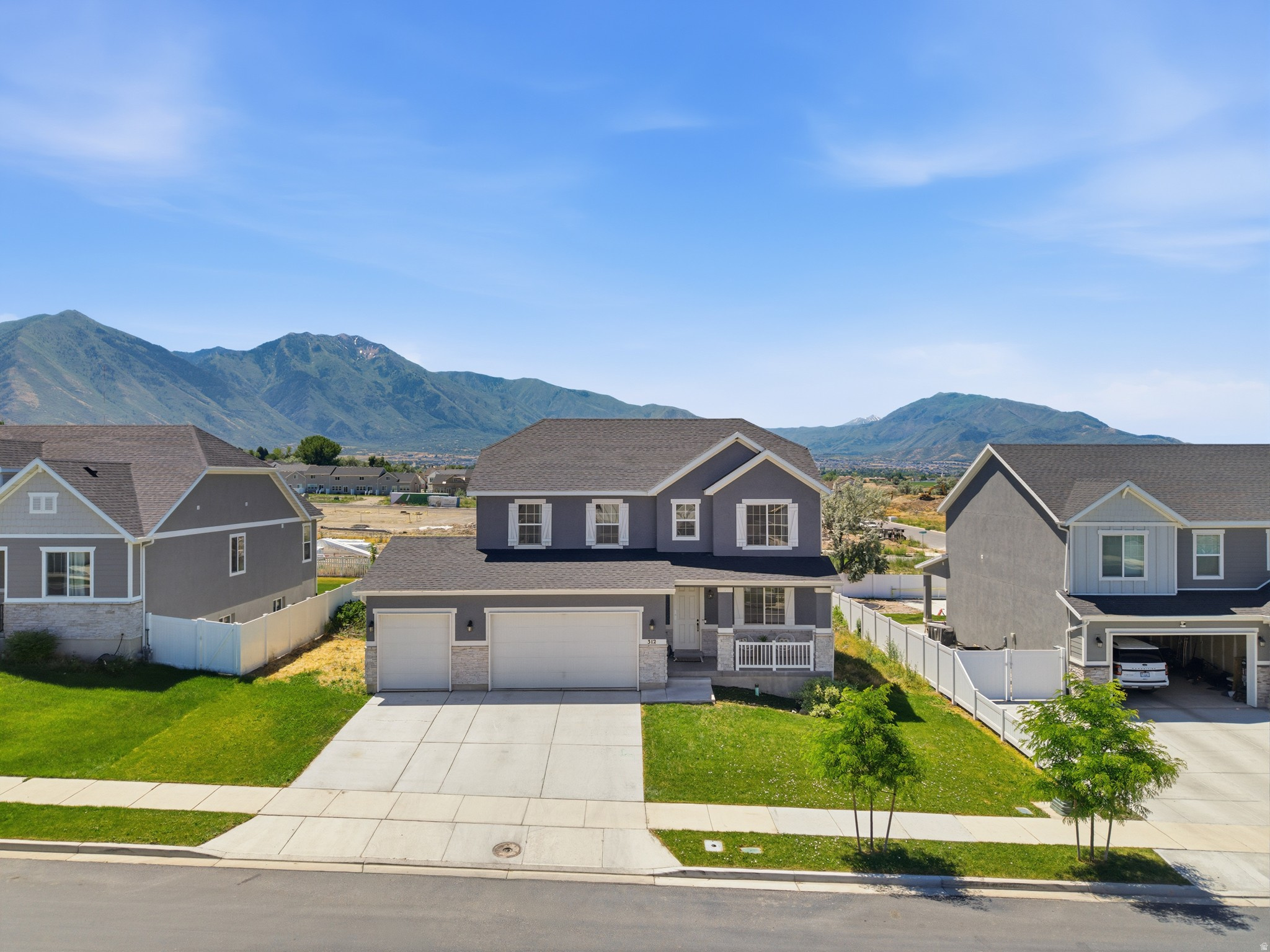 SALEM PARK - Residential