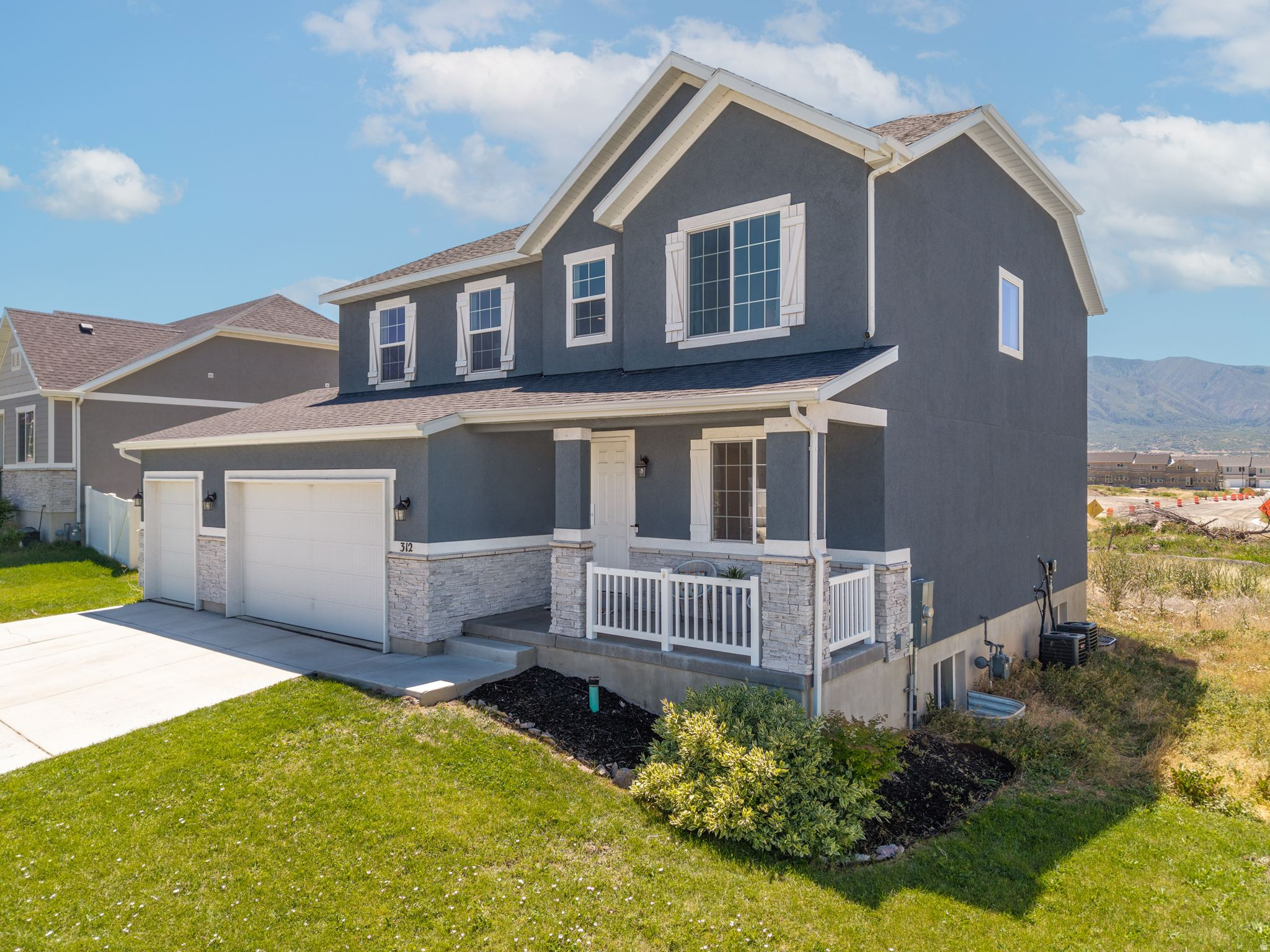 SALEM PARK - Residential