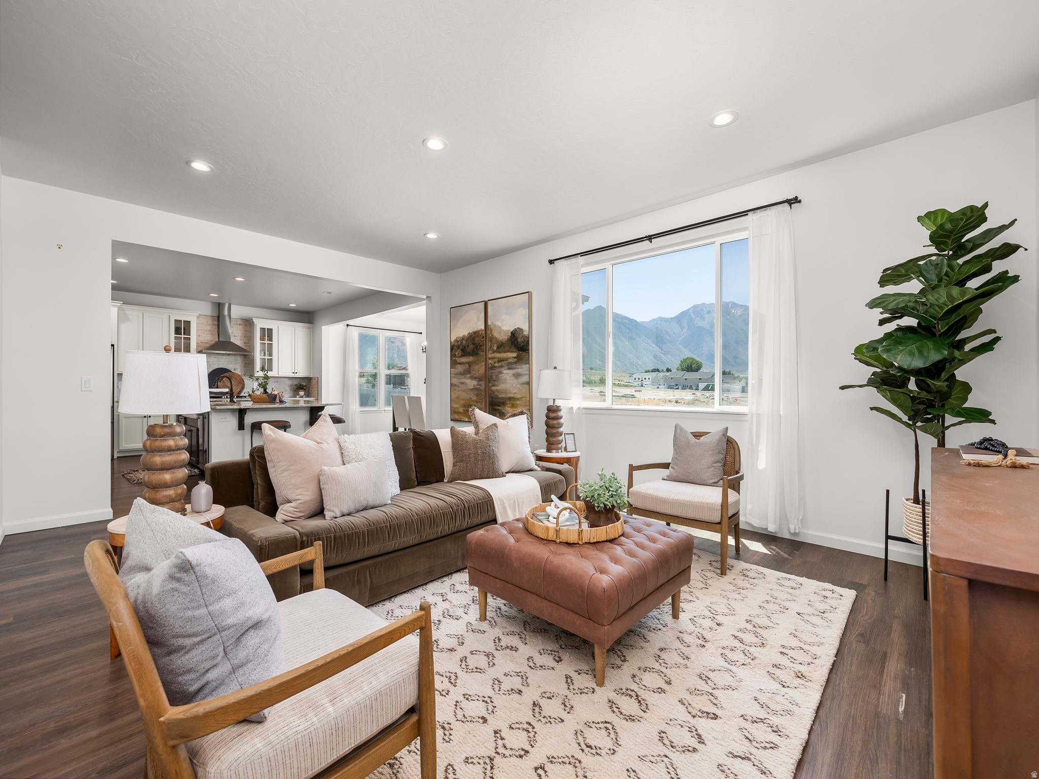 SALEM PARK - Residential