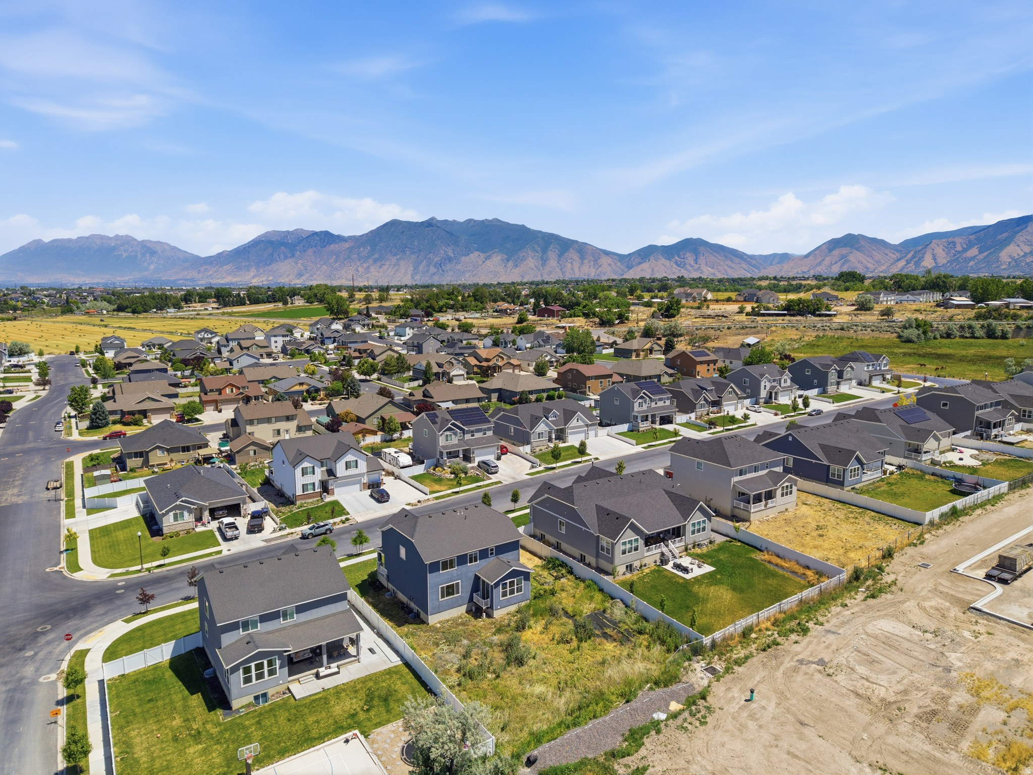 SALEM PARK - Residential
