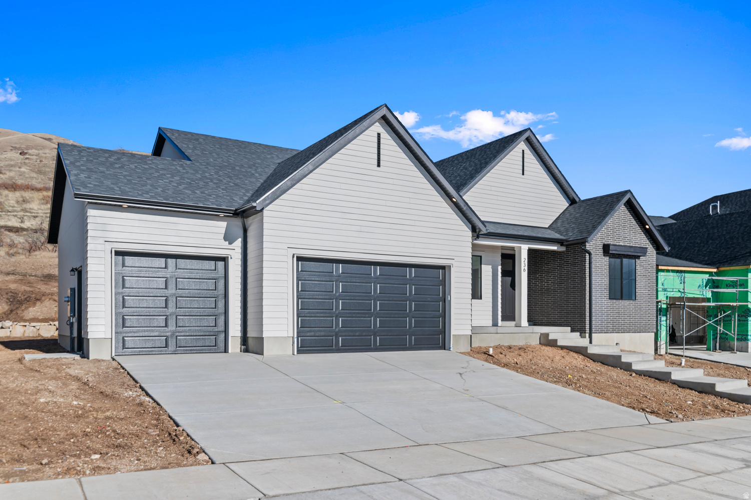 MOUNTAINSIDE ESTATES - Residential