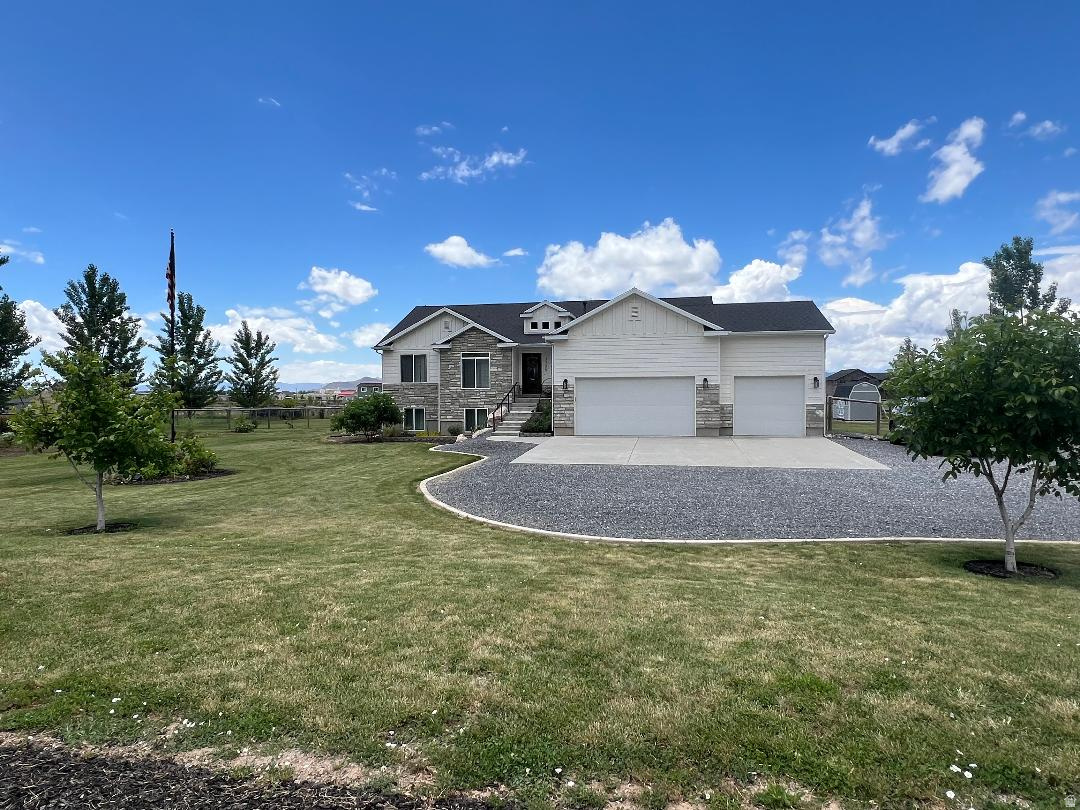 NORTH SUNSET MEADOWS SUBDIVISION - Residential