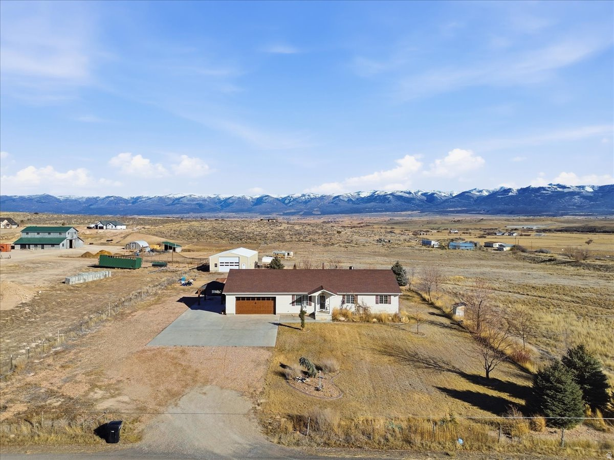 OAKER HILLS - Residential