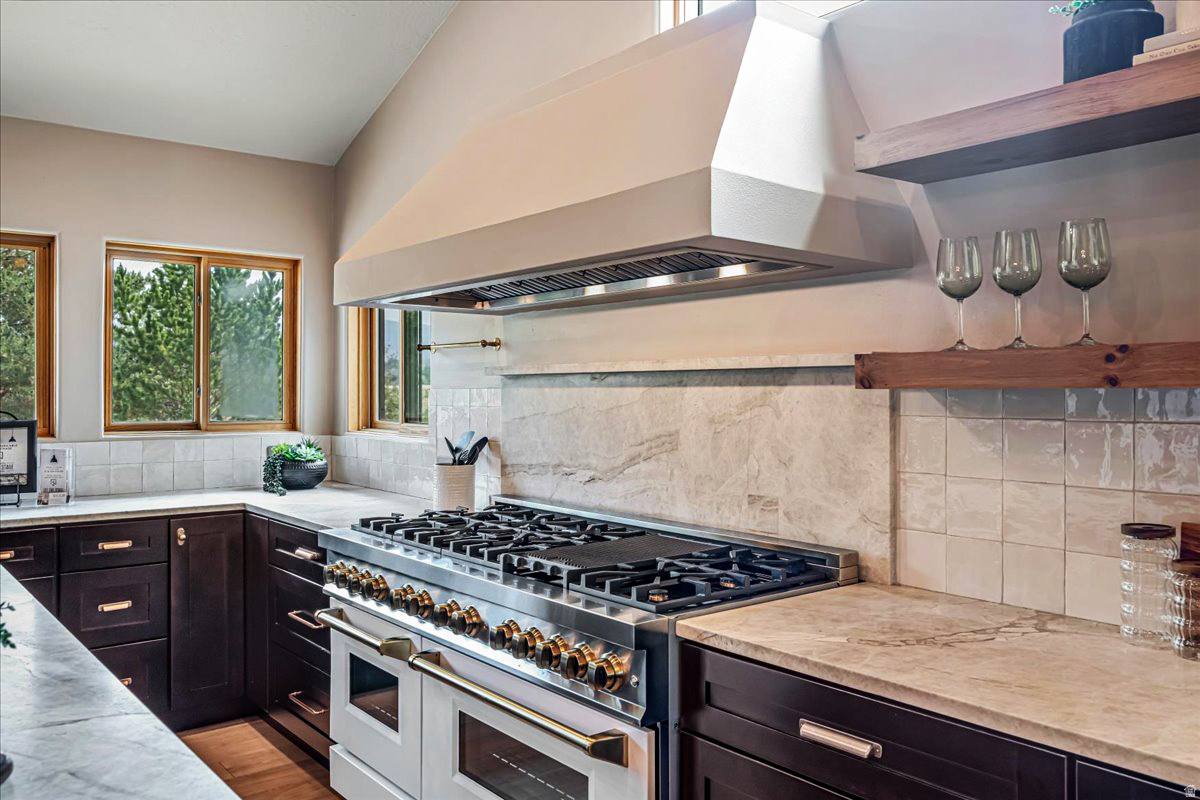 DANIELS RANCH - Residential