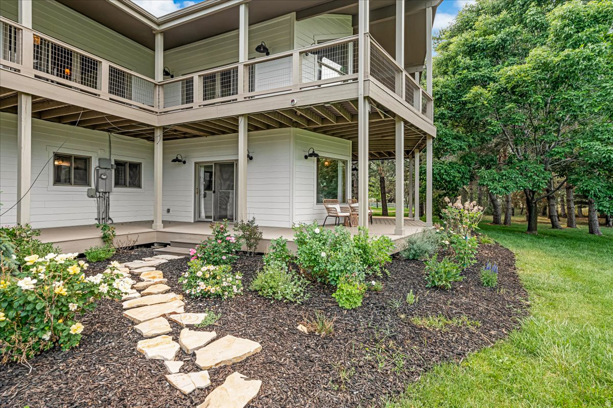DANIELS RANCH - Residential