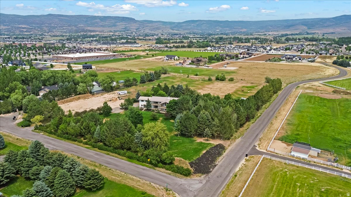 DANIELS RANCH - Residential