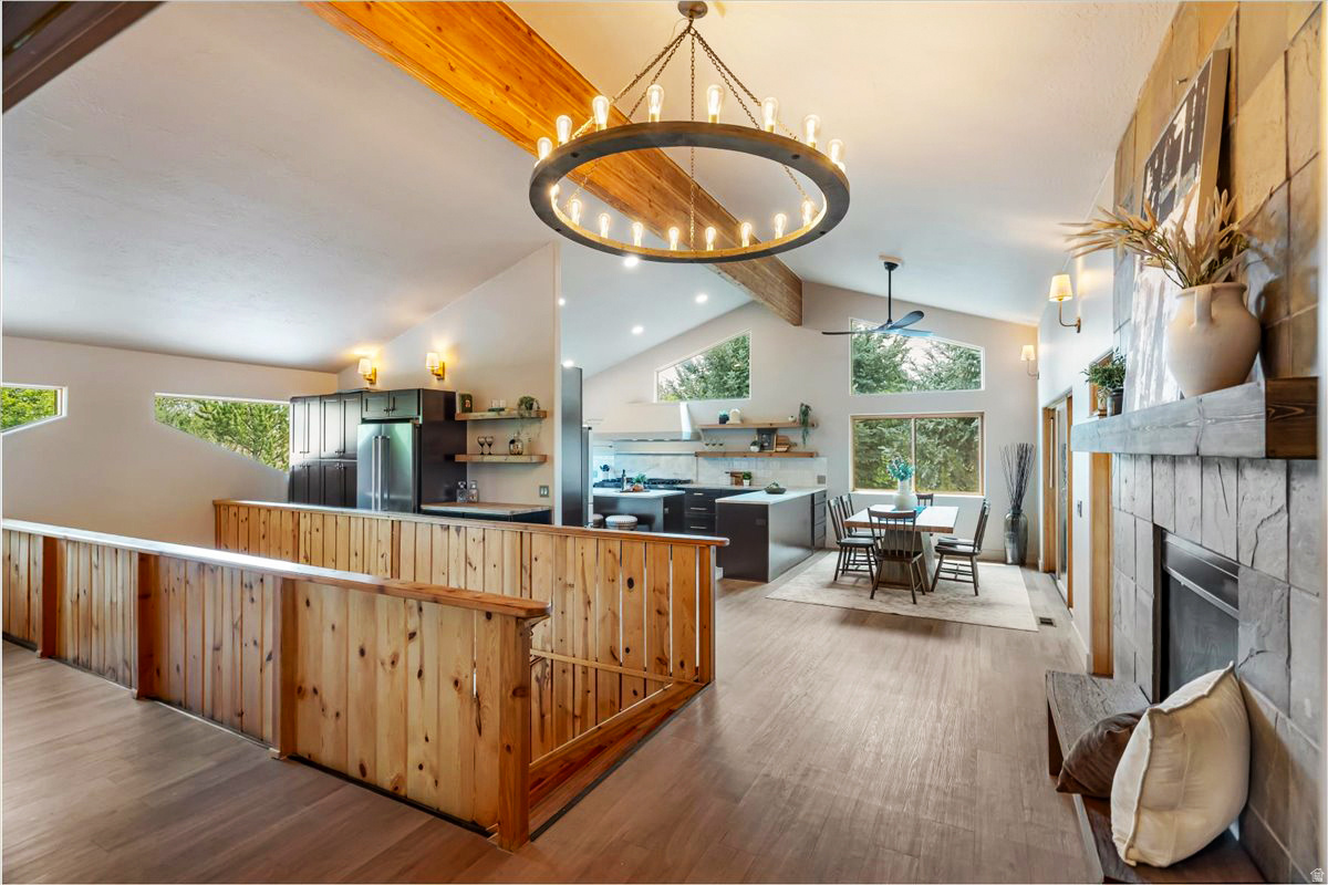 DANIELS RANCH - Residential