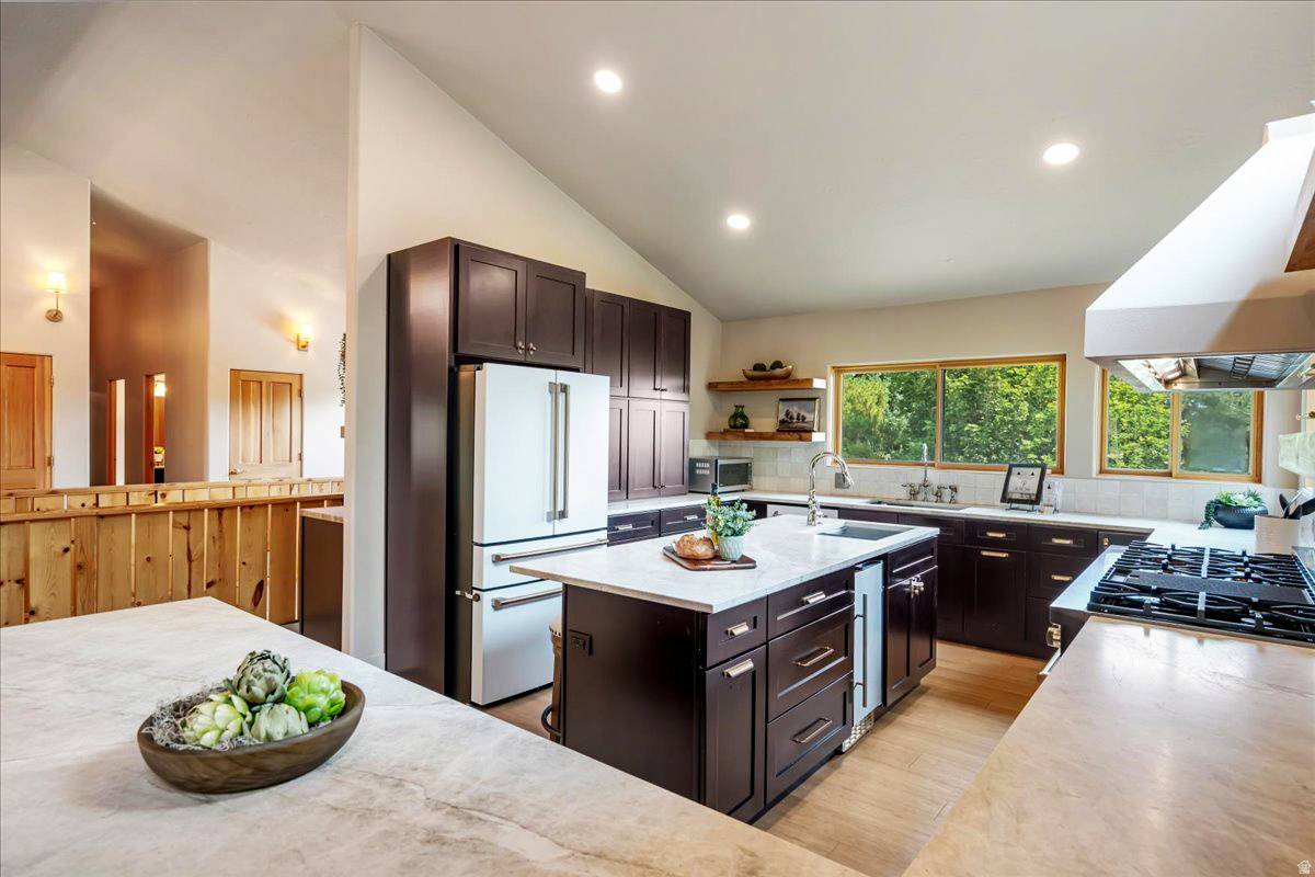 DANIELS RANCH - Residential